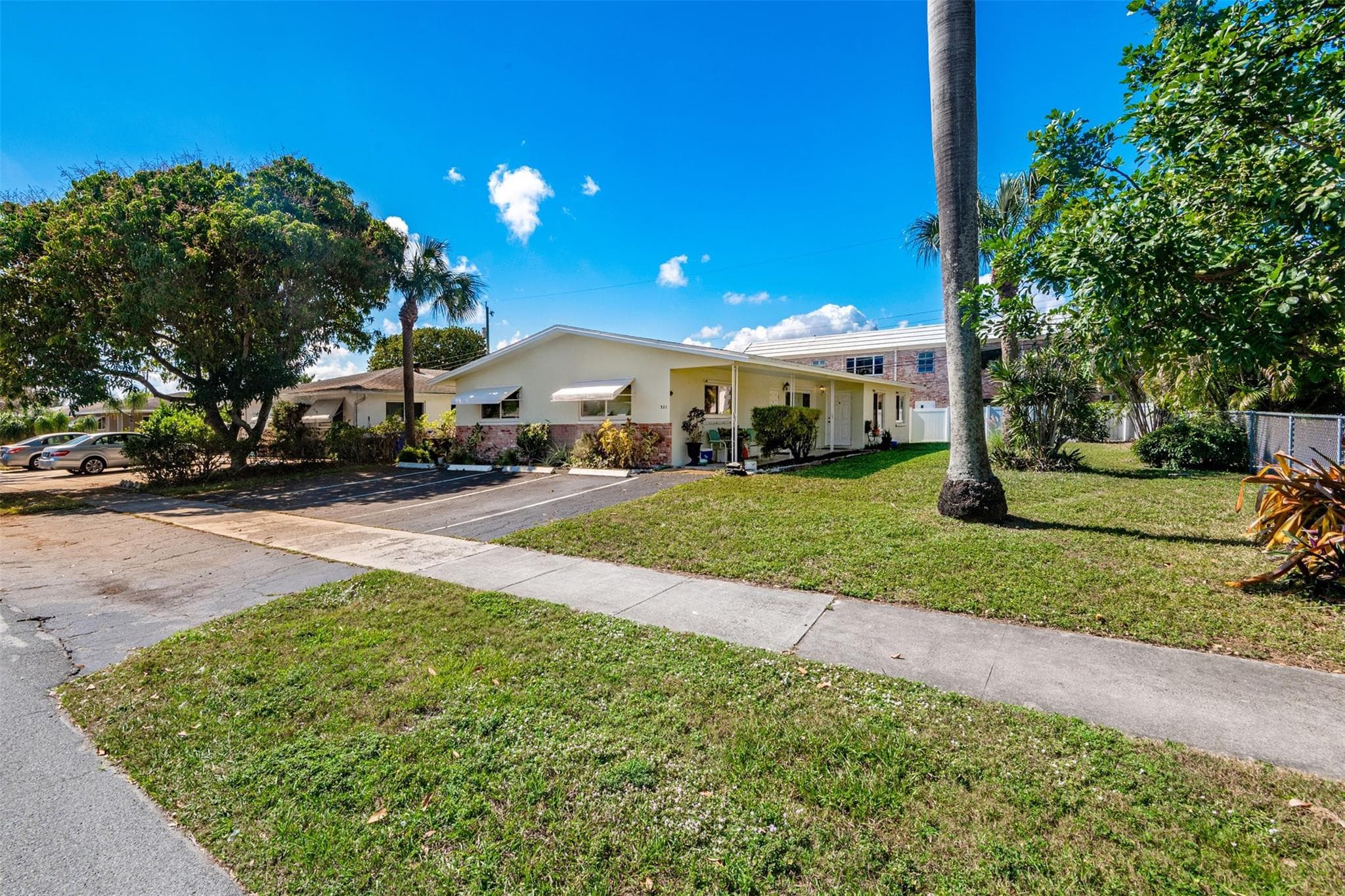321 SE 1st Avenue, Pompano Beach, FL 33060 — photo 42 of 53