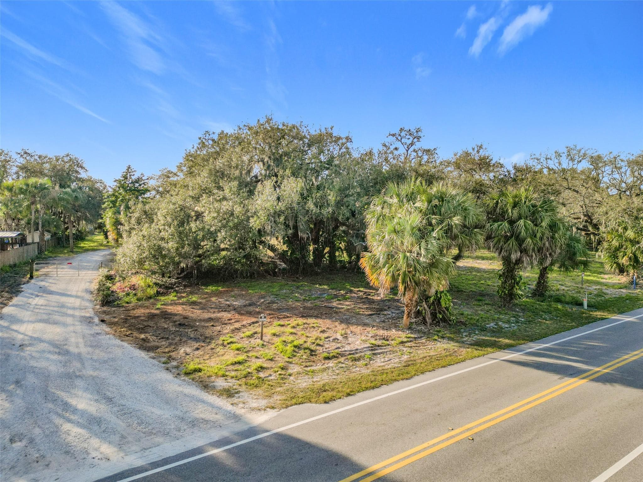 995 Old Dixie Highway, Vero Beach, FL 32962 — photo 4 of 18