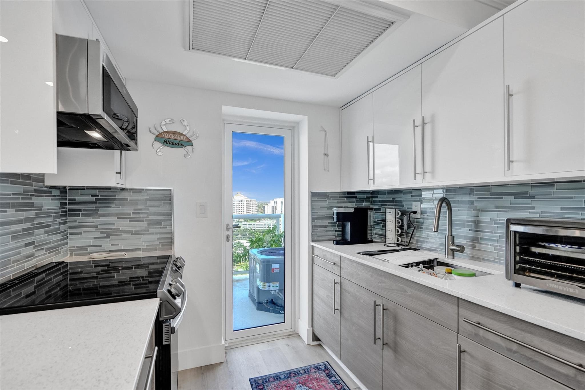 2715 N Ocean Boulevard 17f, Fort Lauderdale, FL 33308 — photo 24 of 56