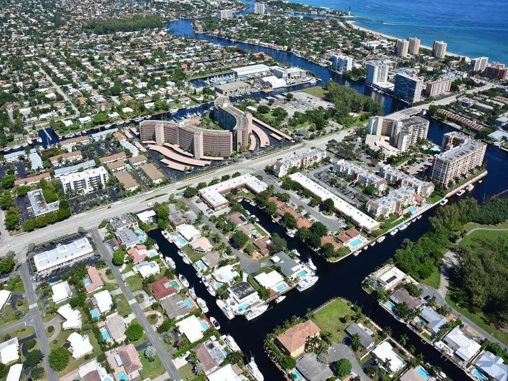 2708 NE 14th Street Causeway 2, Pompano Beach, FL 33062 — photo 8 of 92