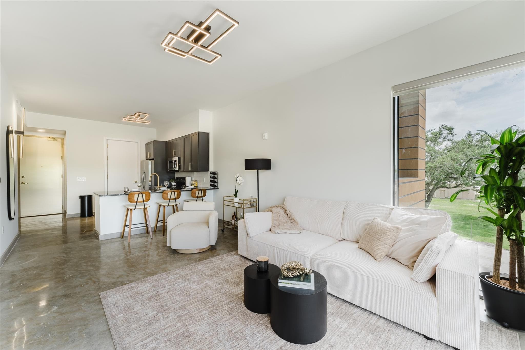 2750 Griffin Road 412, Fort Lauderdale, FL 33312 — photo 8 of 47