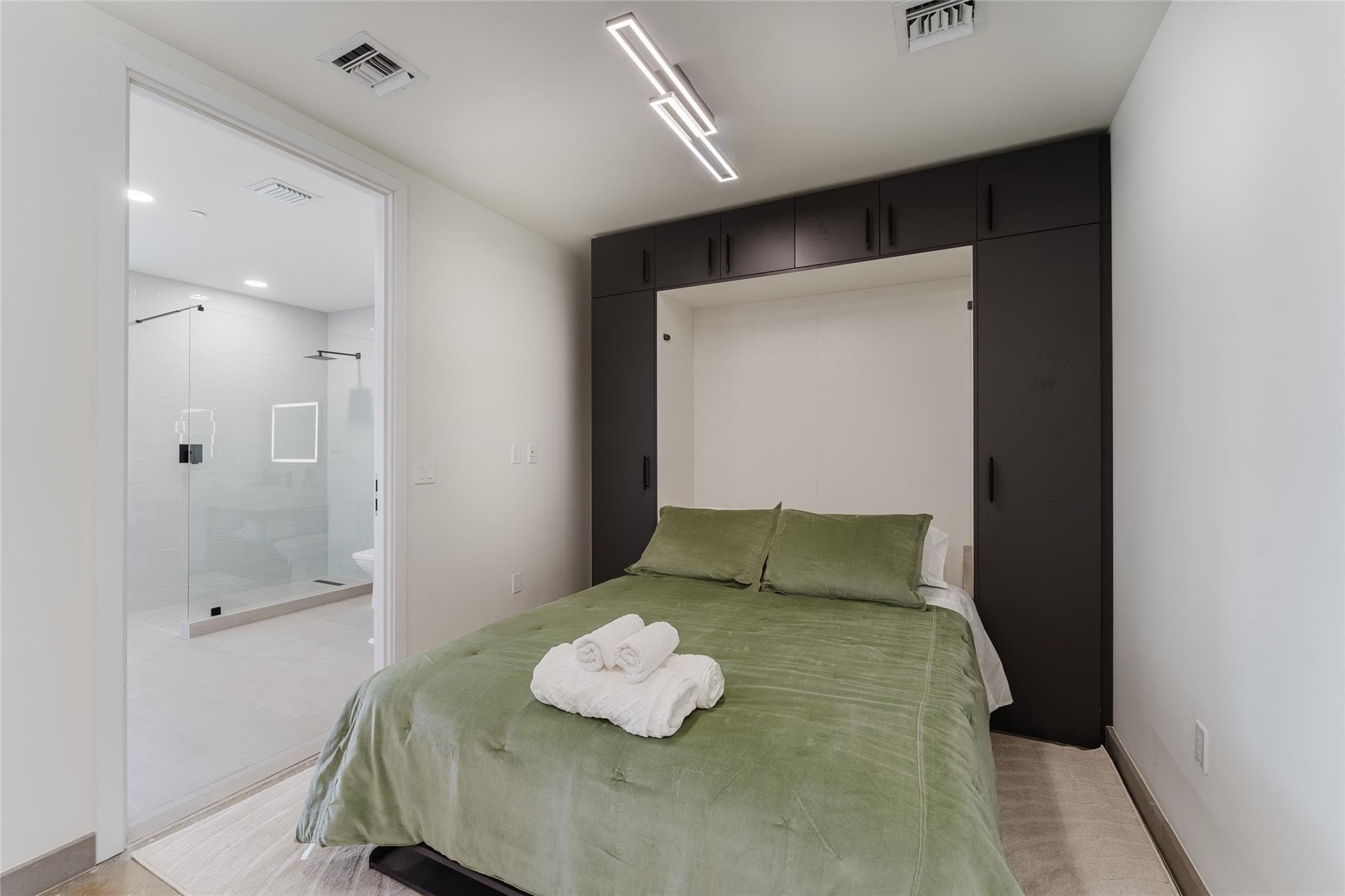 2750 Griffin Road 412, Fort Lauderdale, FL 33312 — photo 35 of 47