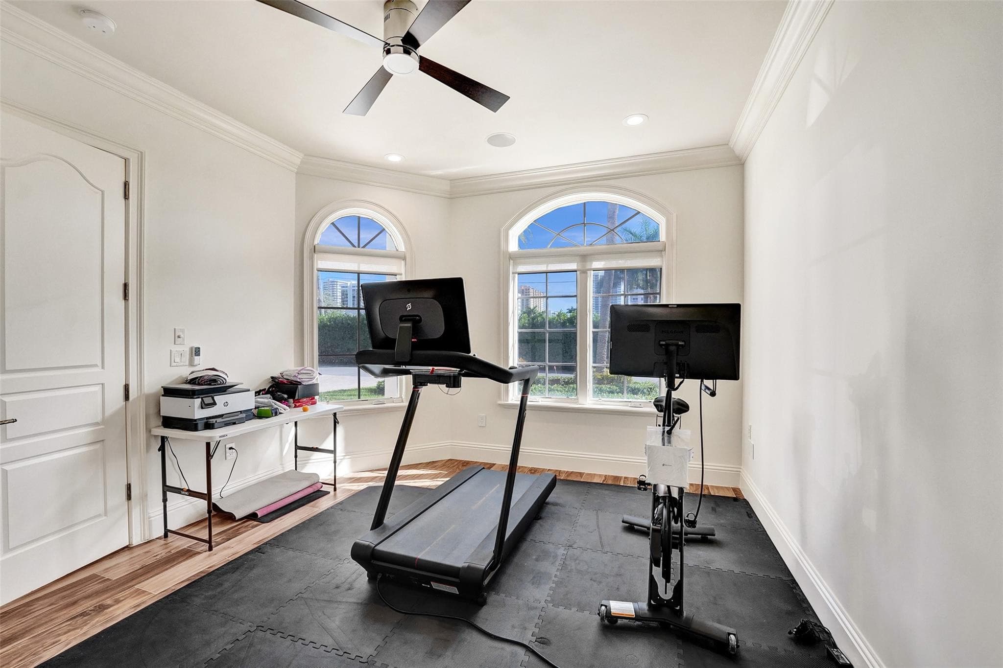 642 Palm Drive, Hallandale Beach, FL 33009 — photo 22 of 76