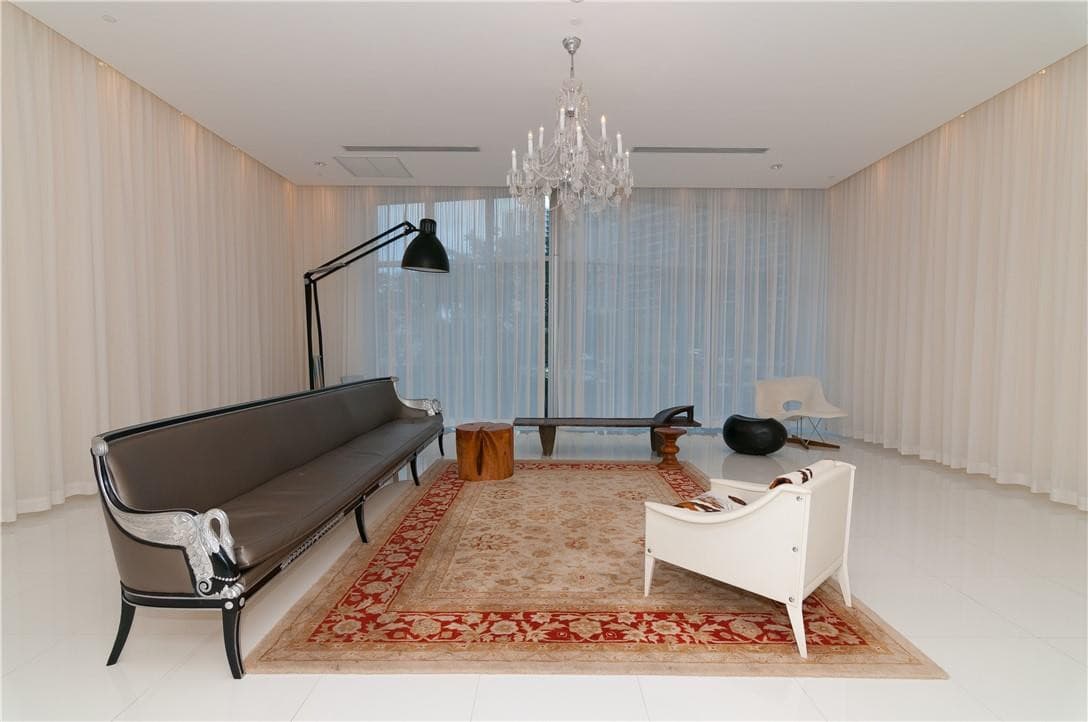 465 Brickell Avenue Bay 419, Miami, FL 33131 — photo 35 of 54