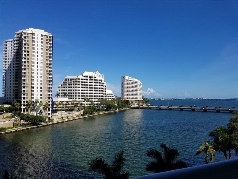 465 Brickell Avenue Bay 419, Miami, FL 33131 — photo 51 of 54