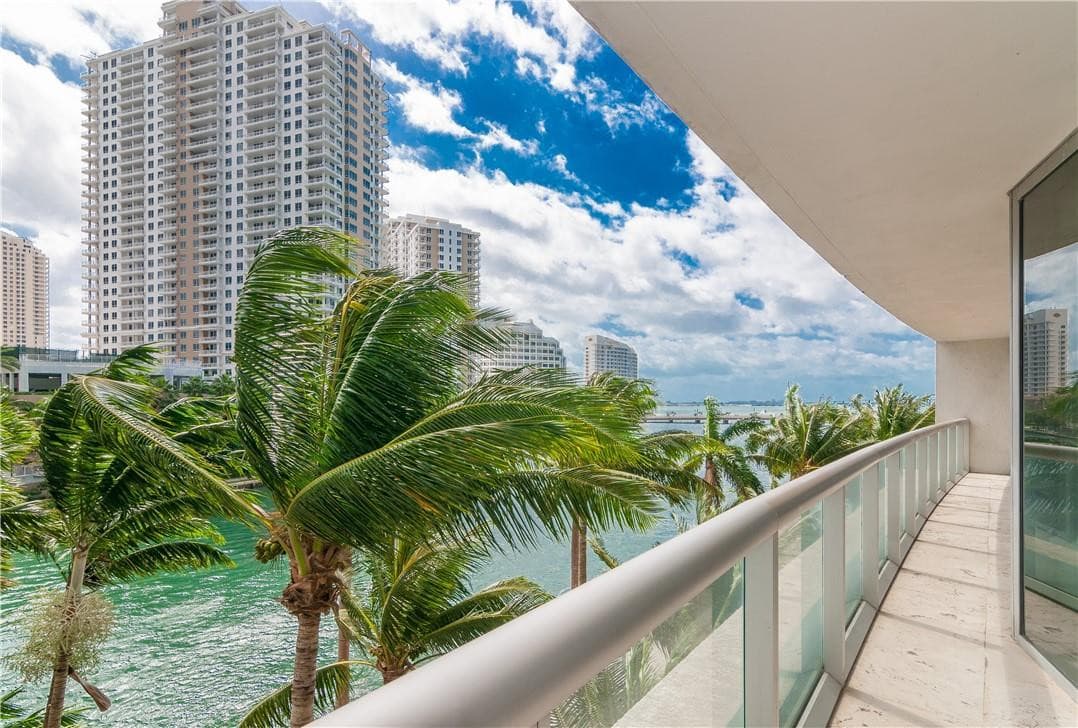 465 Brickell Avenue Bay 419, Miami, FL 33131 — photo 53 of 54