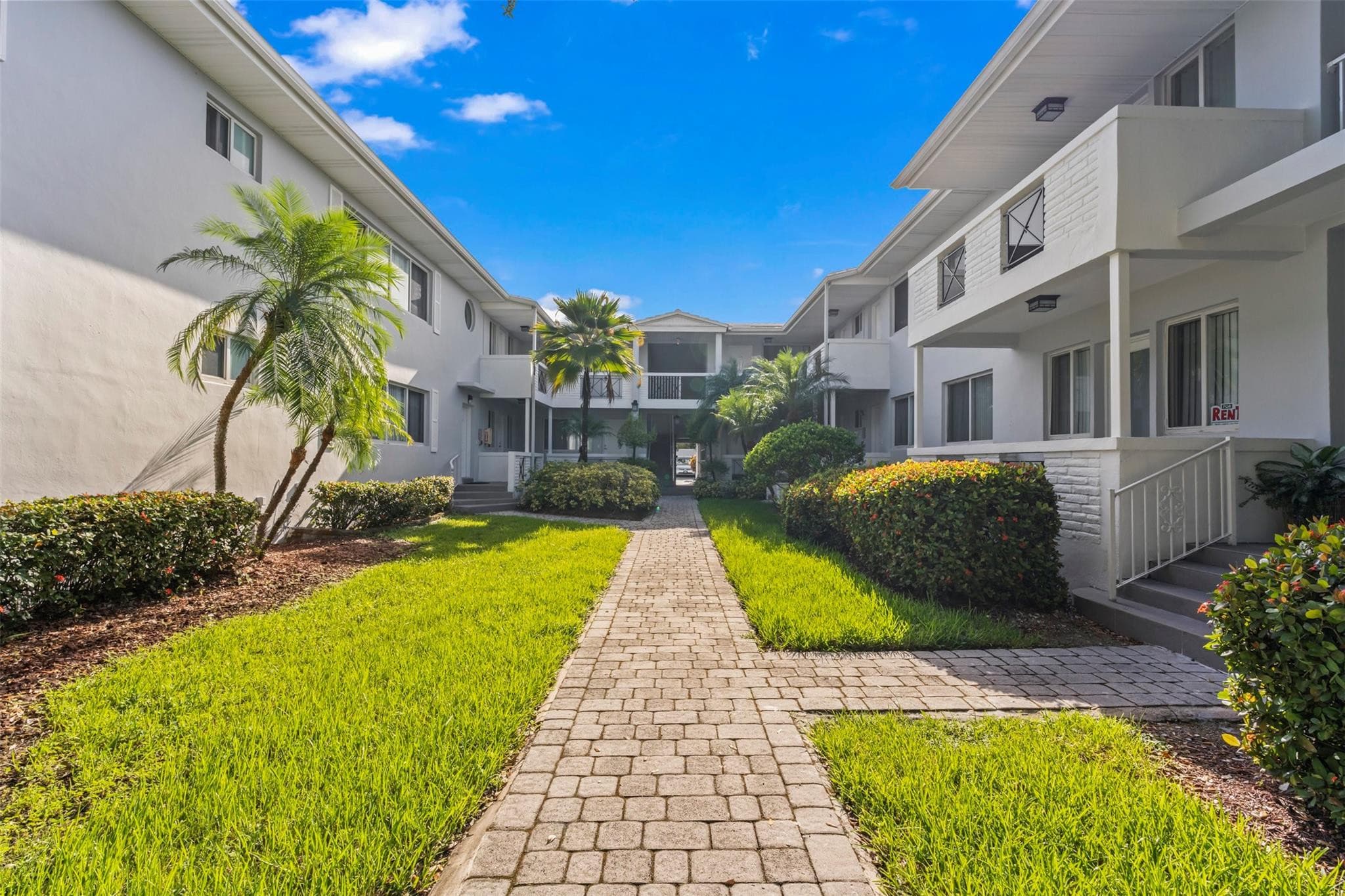 9930 Collins Avenue 12, Bal Harbour, FL 33154 — photo 8 of 13