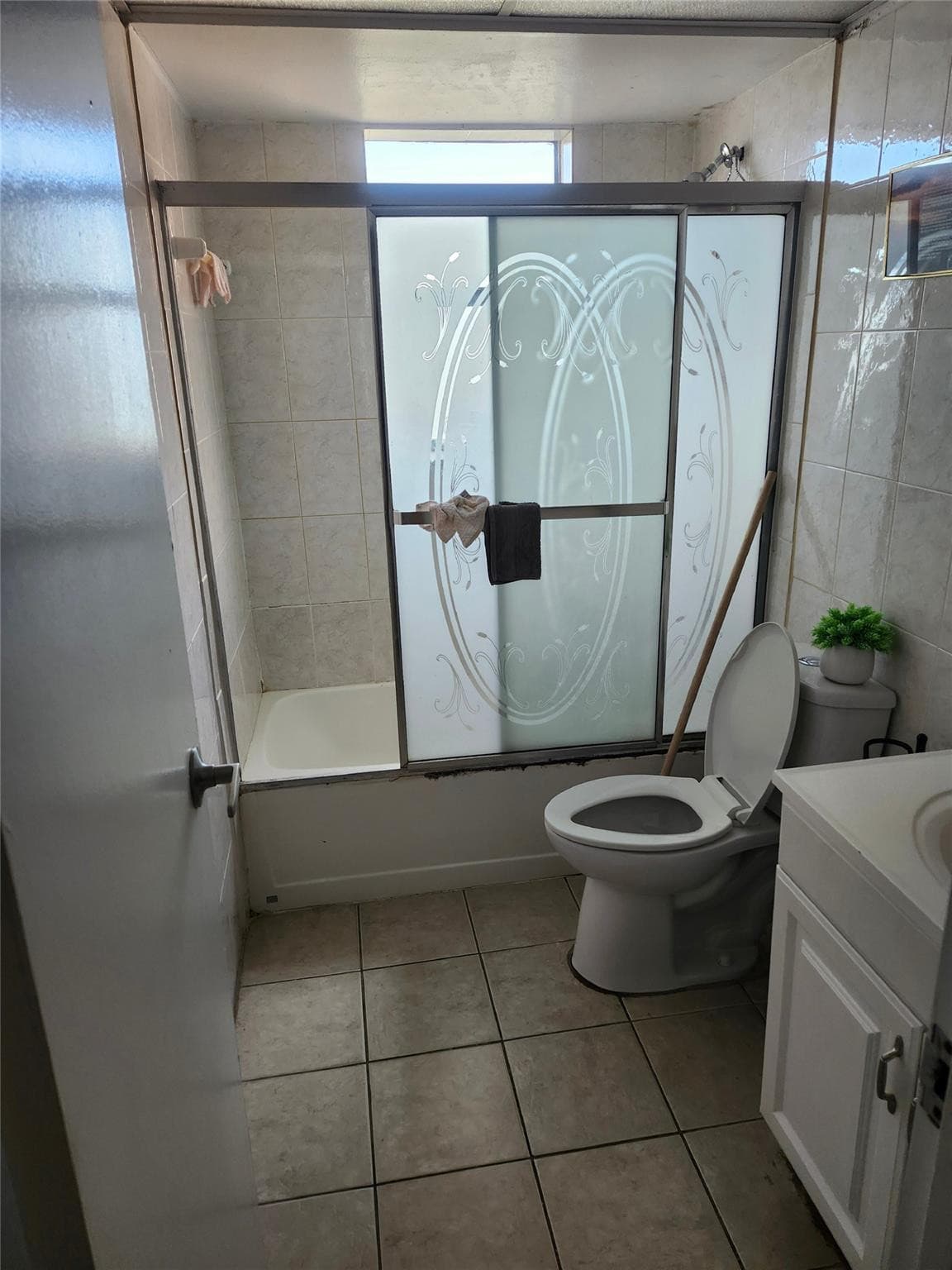 2840 Somerset Drive 404 M, Lauderdale Lakes, FL 33311 — photo 3 of 13