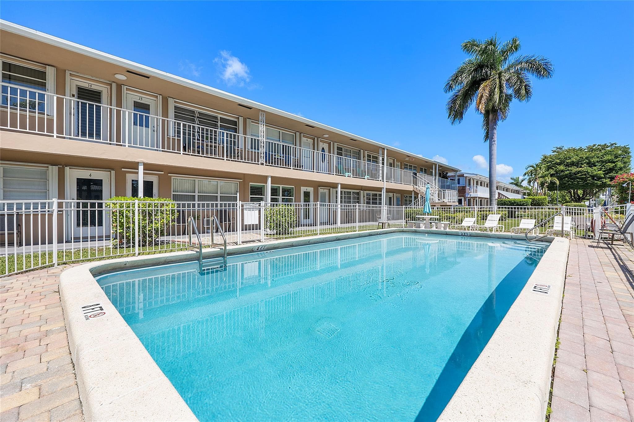 500 Layne Boulevard 6, Hallandale Beach, FL 33009 — photo 13 of 15