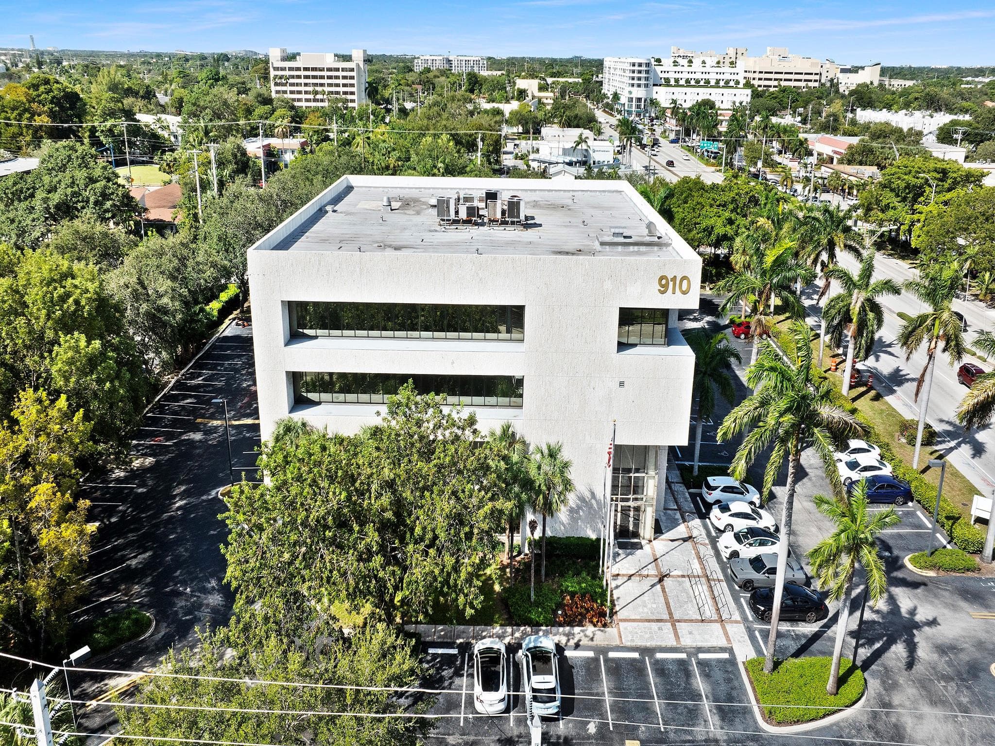 910 SE 17th Street, Fort Lauderdale, FL 33316 — photo 5 of 37