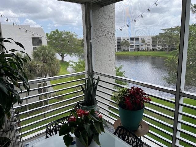 9330 Lagoon Place 406, Davie, FL 33324 — photo 1 of 13
