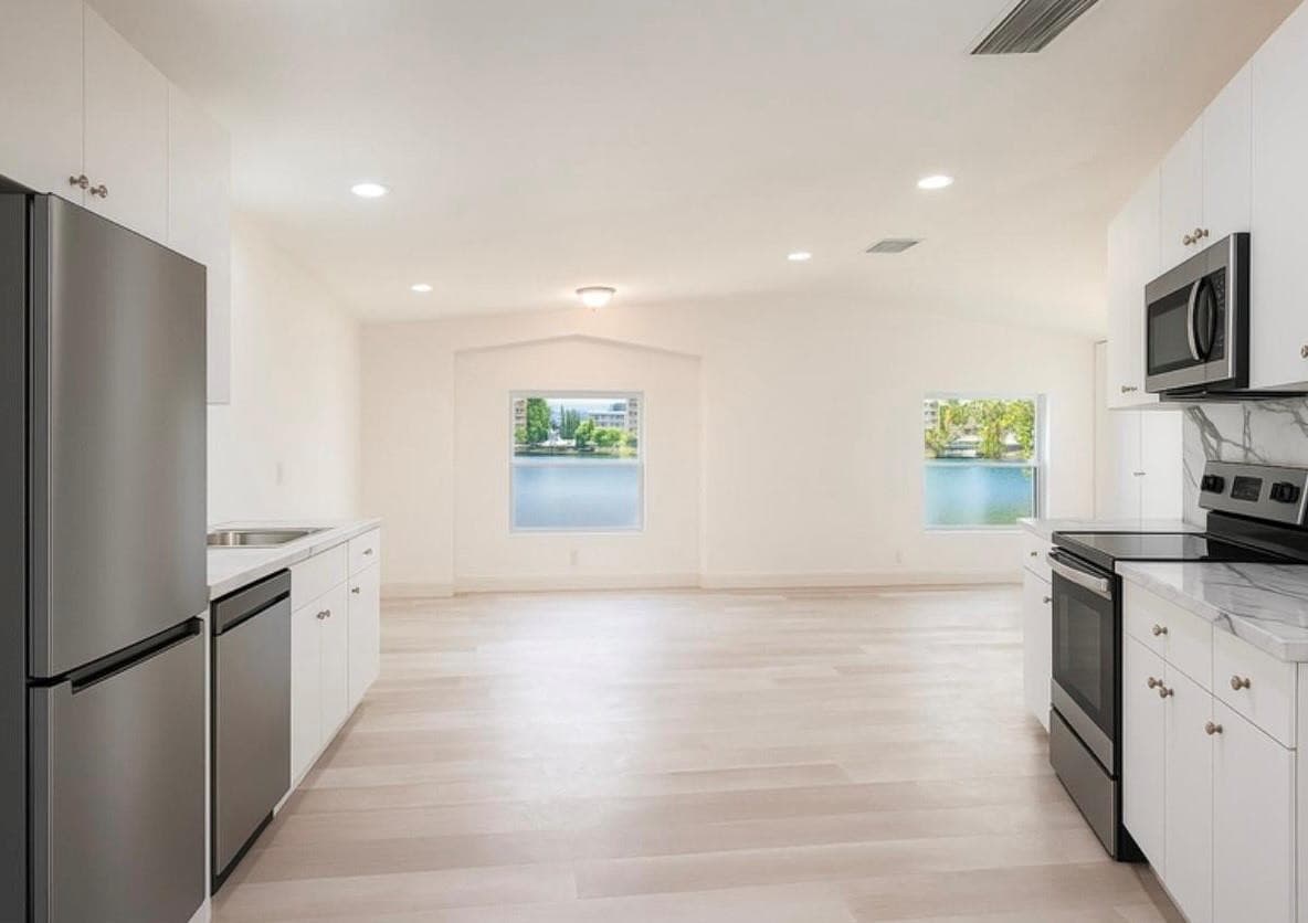 35250 SW 177 Court 24, Homestead, FL 33034 — photo 6 of 15