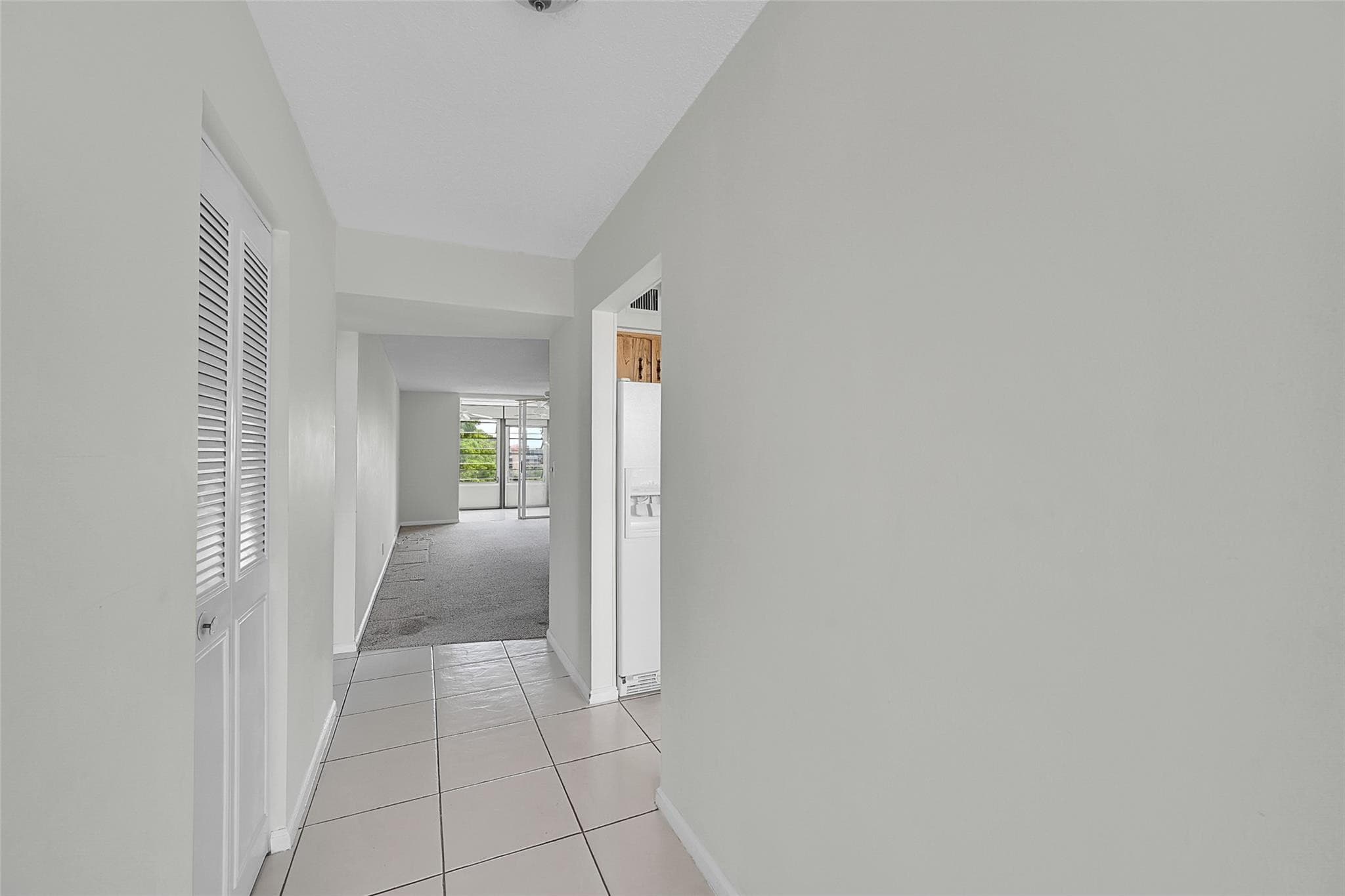 7210 Lake Circle Drive 401, Margate, FL 33063 — photo 2 of 26