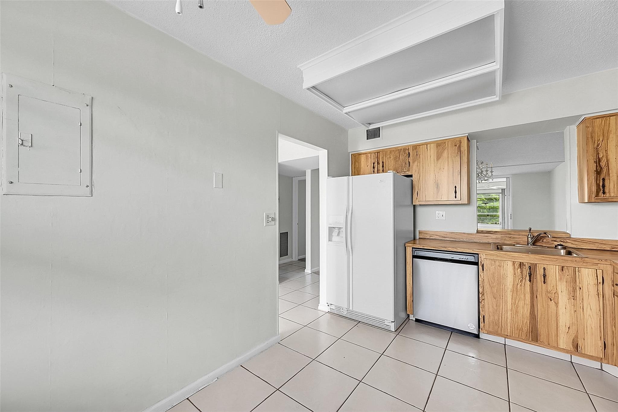 7210 Lake Circle Drive 401, Margate, FL 33063 — photo 9 of 26