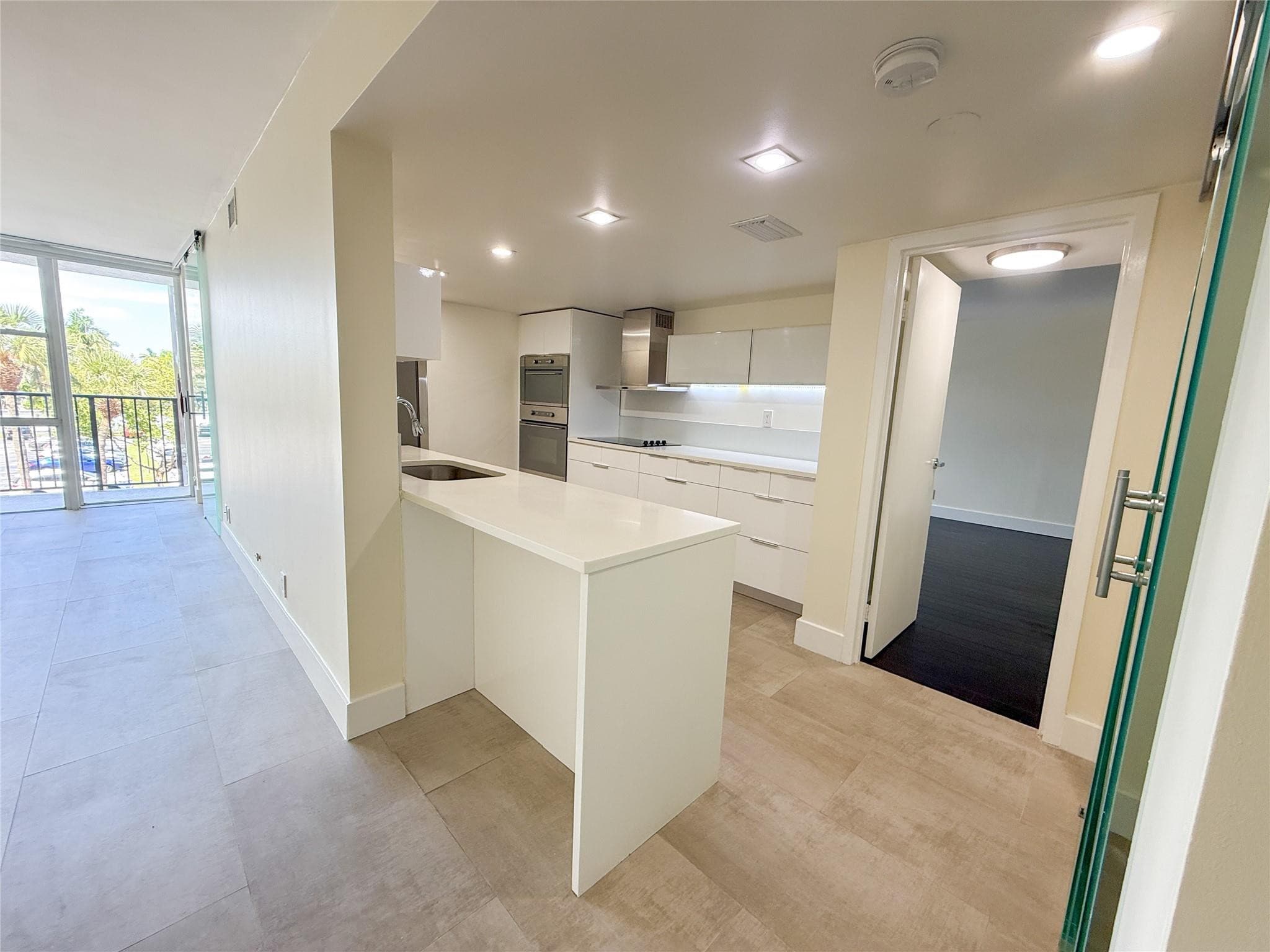 1000 Parkview Drive 319, Hallandale Beach, FL 33009 — photo 12 of 29