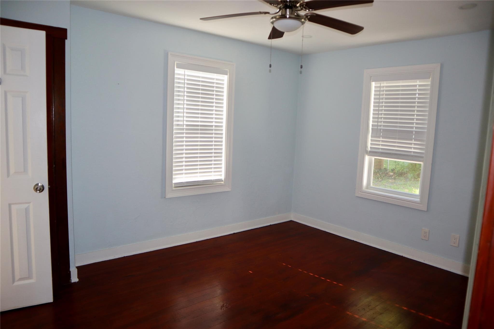 1338 - 1384 NE - 1384 35th Street, Oakland Park, FL 33334 — photo 7 of 13