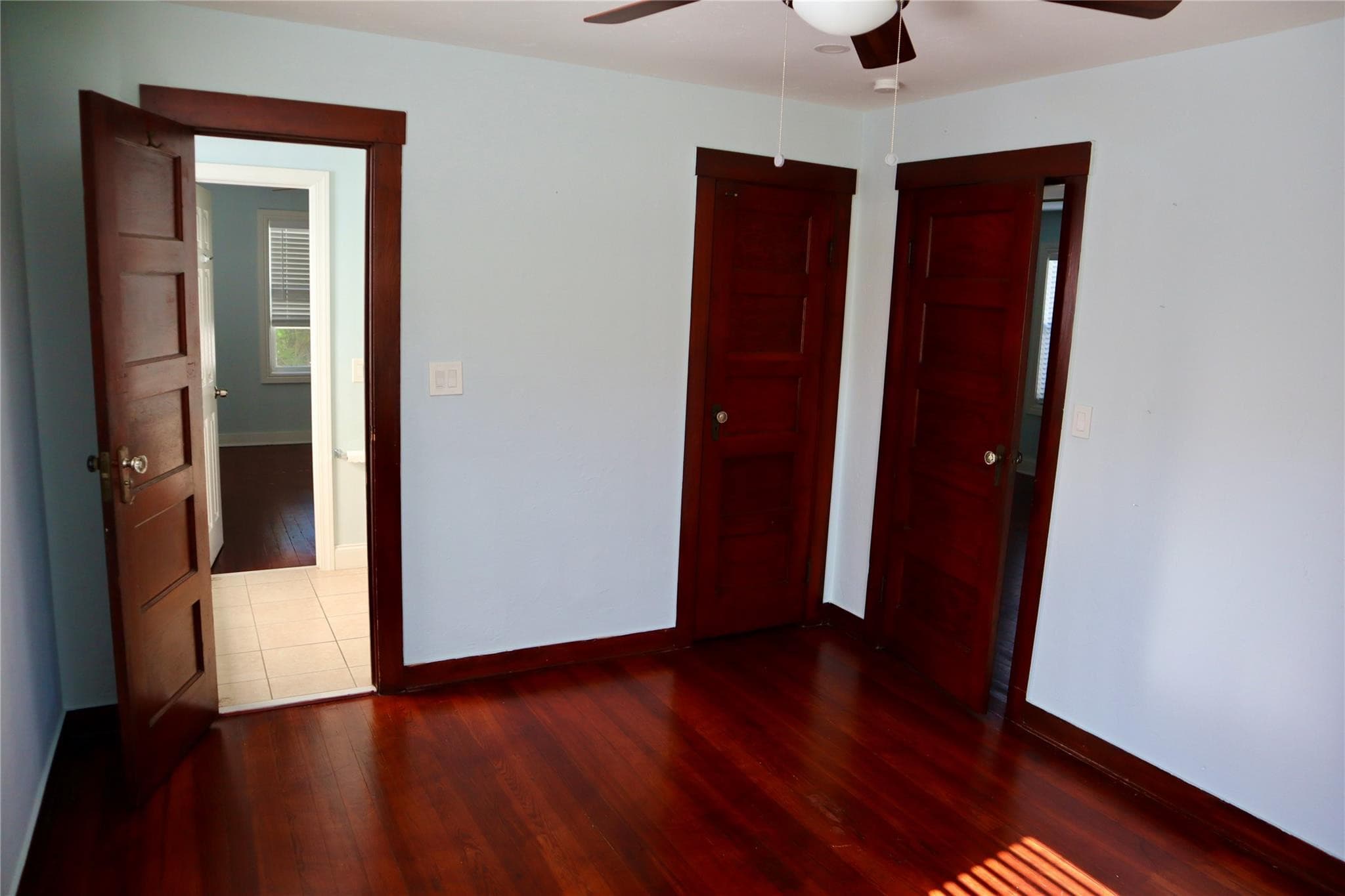 1338 - 1384 NE - 1384 35th Street, Oakland Park, FL 33334 — photo 10 of 13