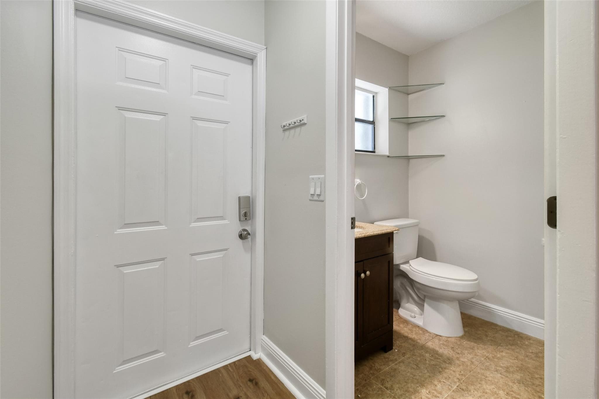 410 N Cypress Drive 11, Tequesta, FL 33469 — photo 5 of 38