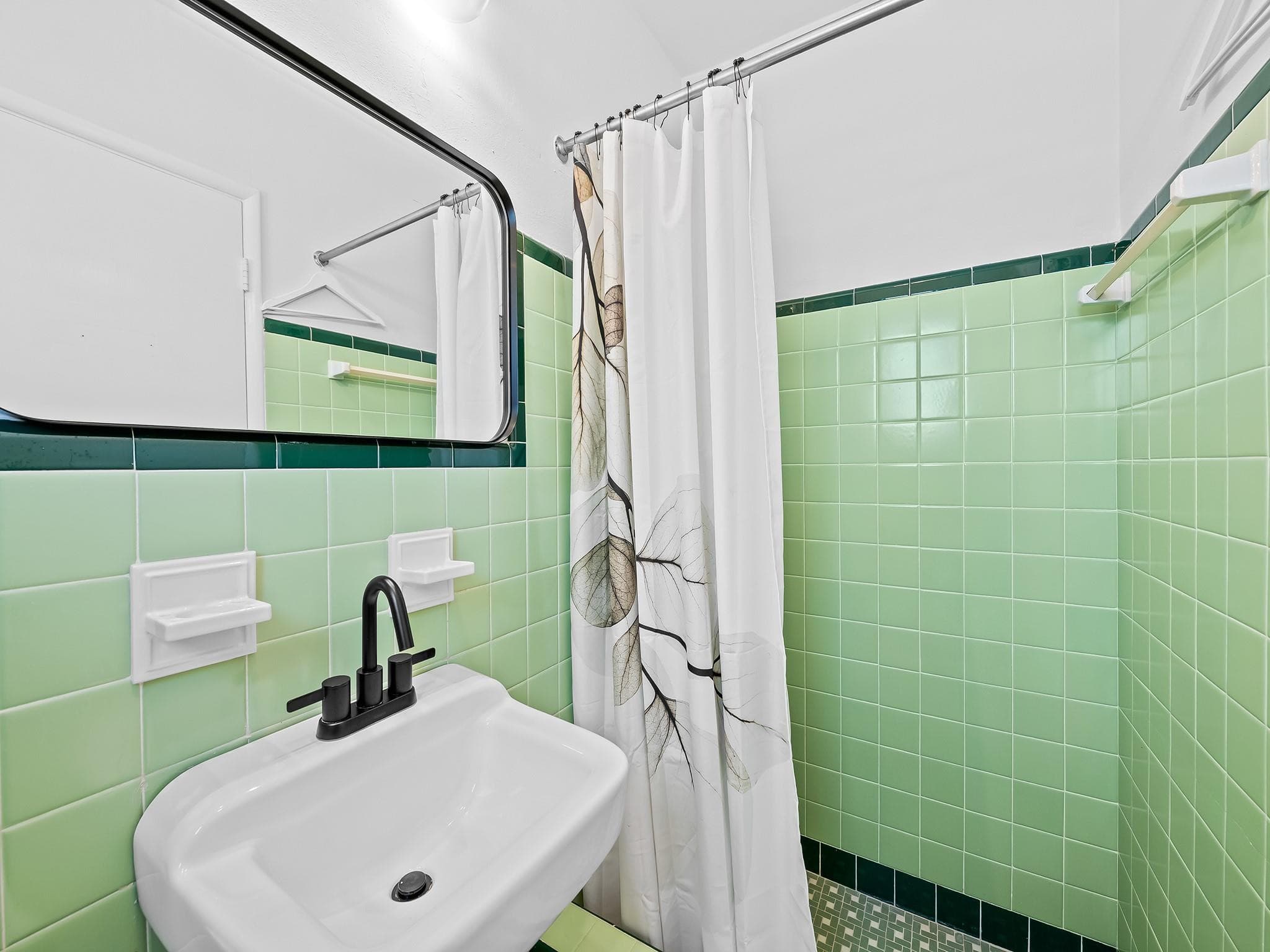 700 NE 13th Street, Fort Lauderdale, FL 33304 — photo 11 of 22