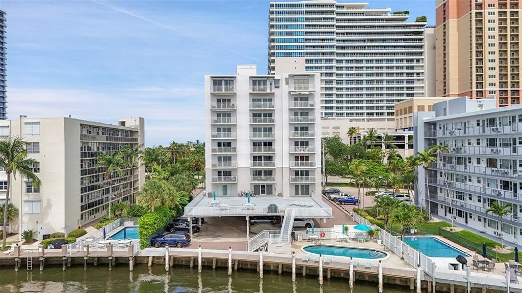 95 N Birch Road 301, Fort Lauderdale, FL 33304 — photo 46 of 58