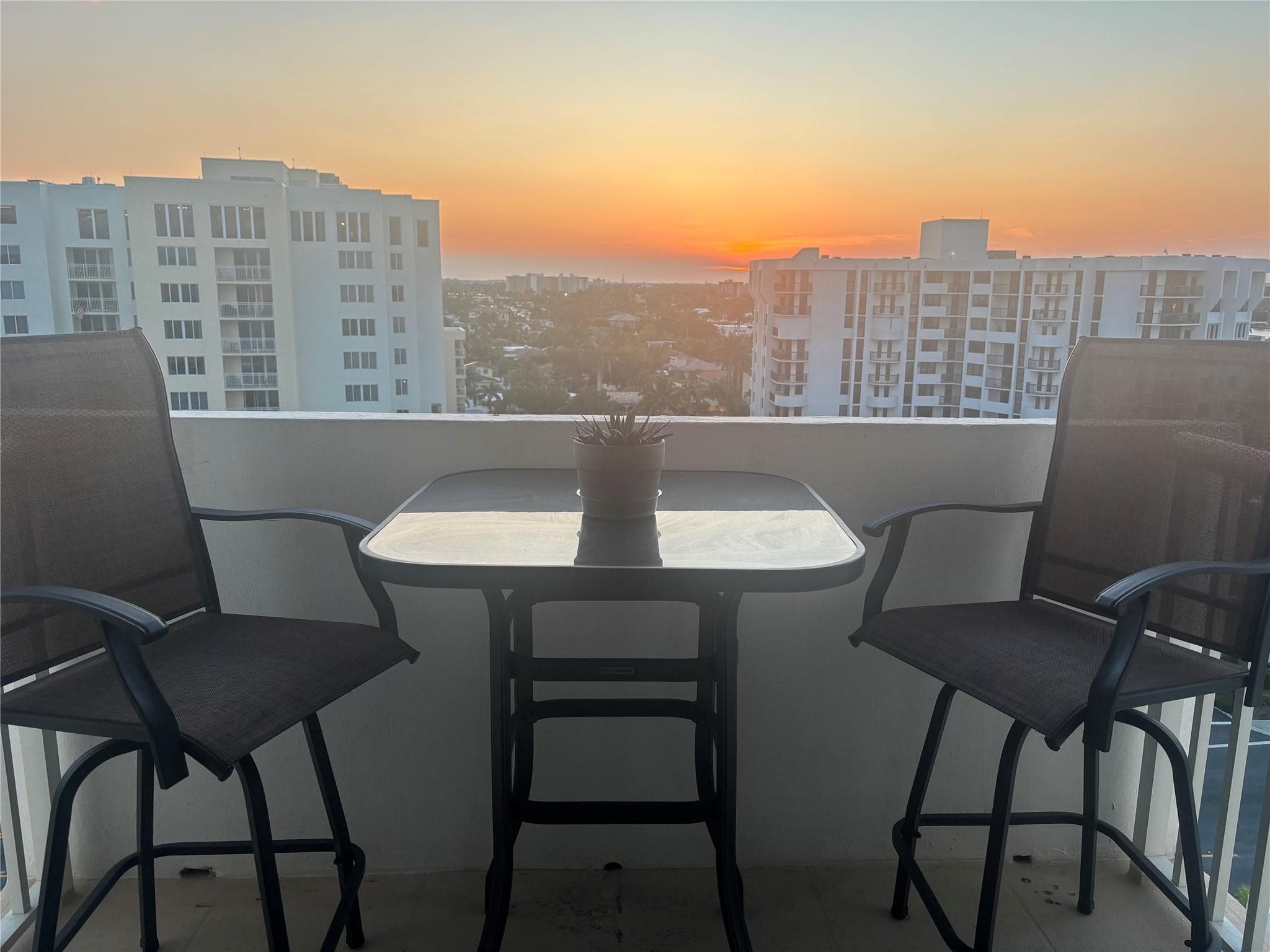 1370 S Ocean Boulevard 1005, Pompano Beach, FL 33062 — photo 5 of 27