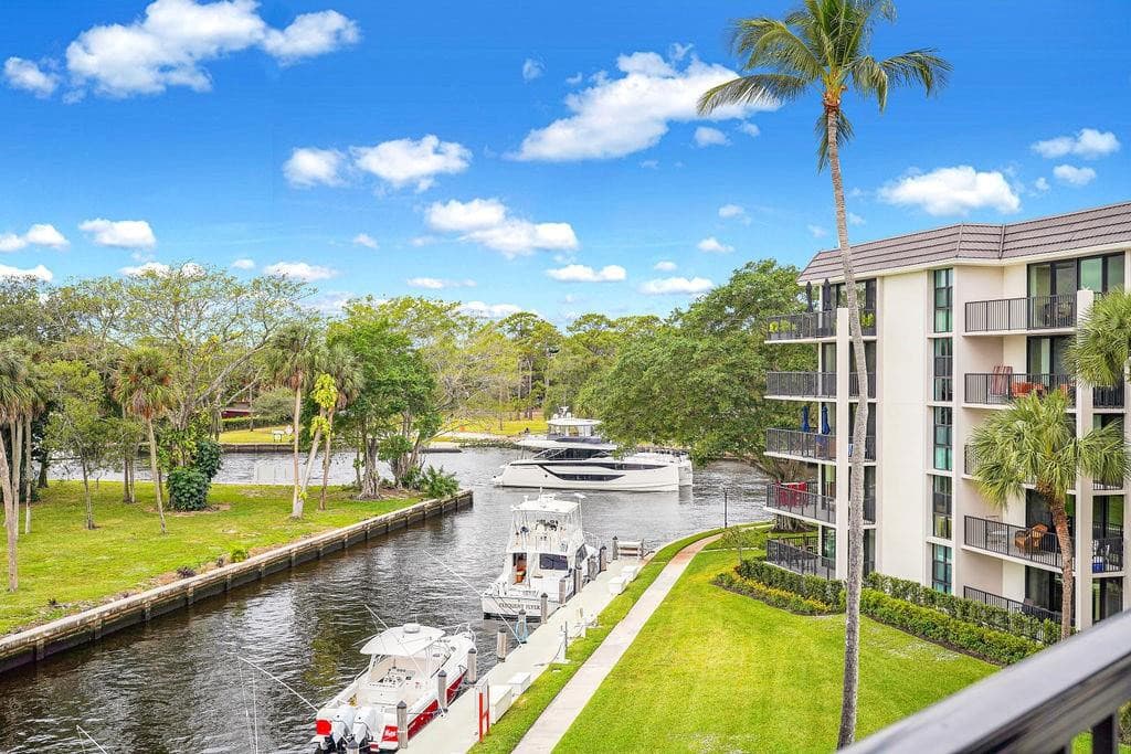 1350 River Reach Drive 417, Fort Lauderdale, FL 33315 — photo 2 of 40