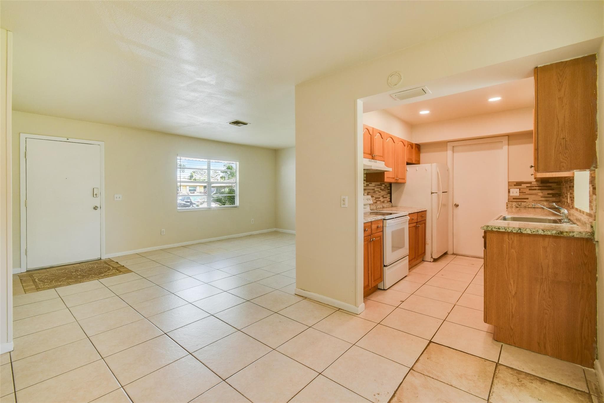 458 SE Galleon Lane, Port St. Lucie, FL 34983 — photo 7 of 31