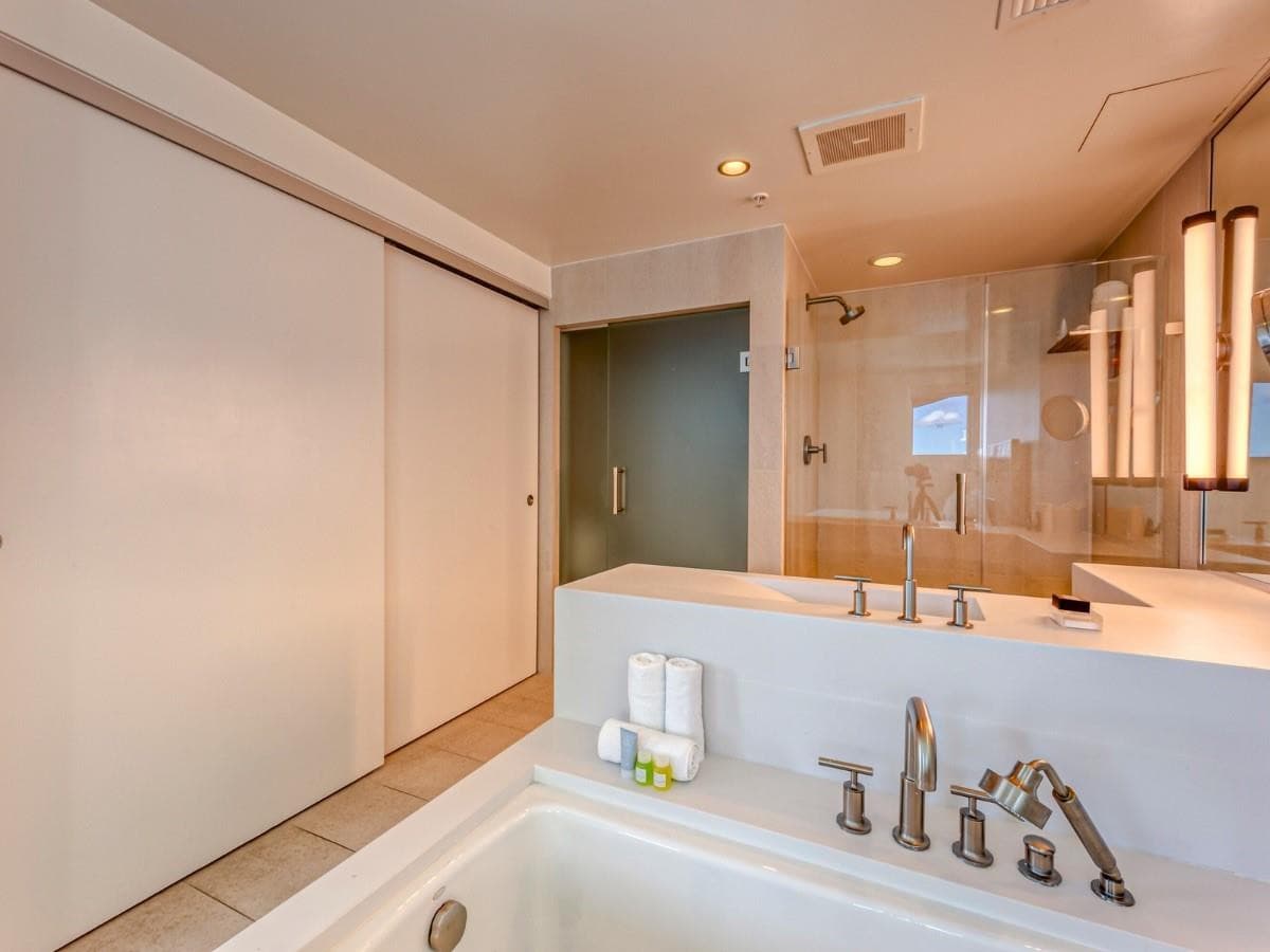 3101 Bayshore Drive 1409, Fort Lauderdale, FL 33304 — photo 26 of 49