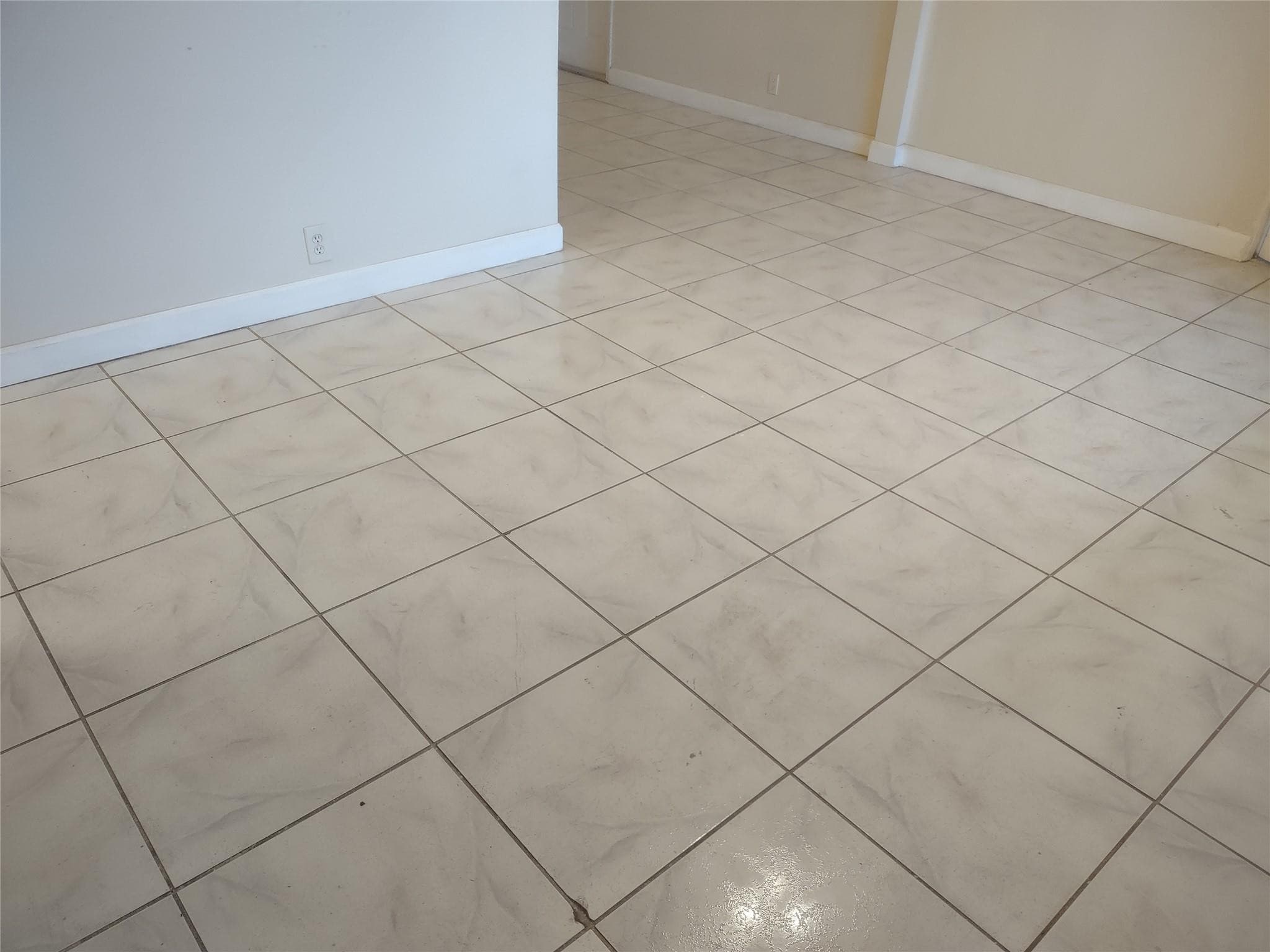 128 Miami Gardens Road, West Park, FL 33023 — photo 22 of 38