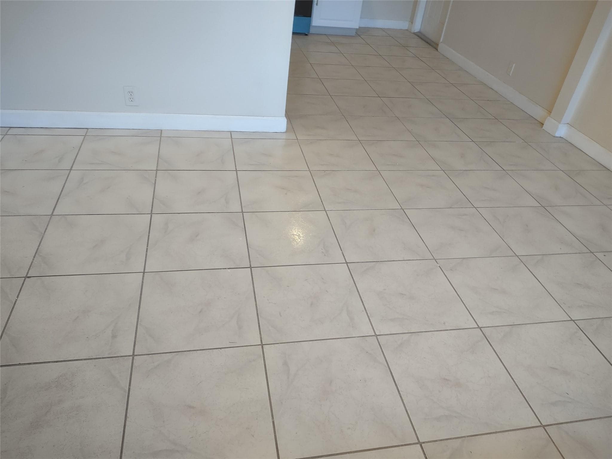 128 Miami Gardens Road, West Park, FL 33023 — photo 24 of 38