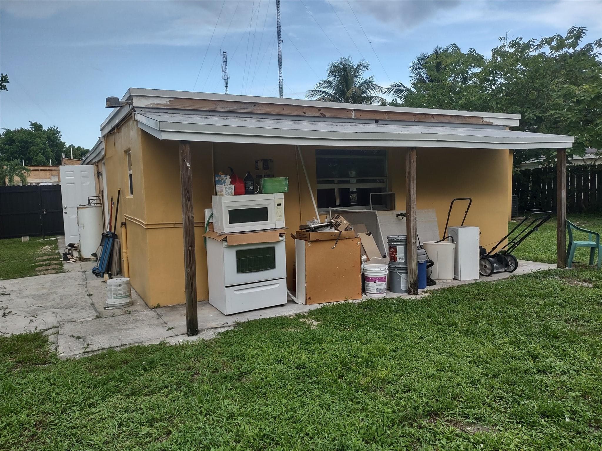 128 Miami Gardens Road, West Park, FL 33023 — photo 36 of 38