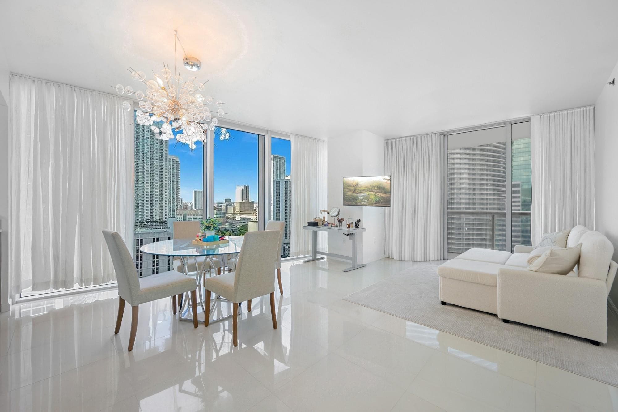 475 Brickell Avenue 1815, Miami, FL 33131 — photo 6 of 20