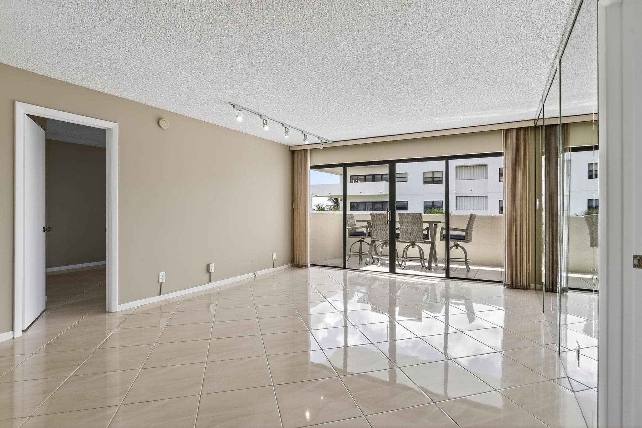 330 SE 20 Avenue 421, Deerfield Beach, FL 33441 — photo 79 of 96