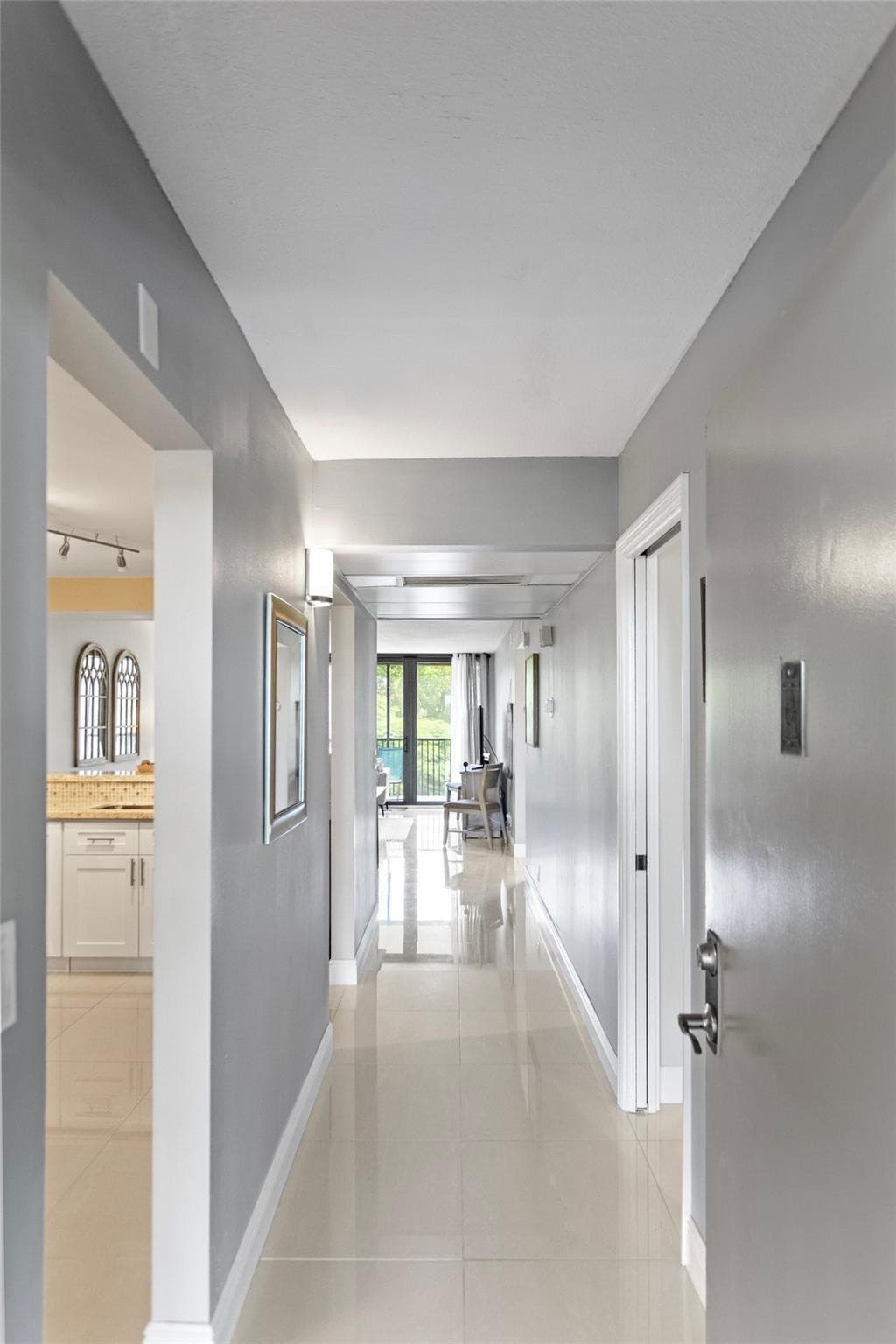 16 Royal Palm Way 302, Boca Raton, FL 33432 — photo 4 of 34