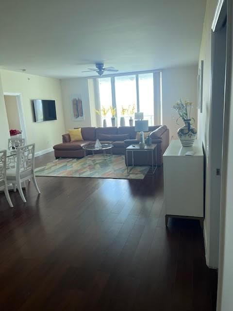14951 Royal Oaks Lane 808, North Miami, FL 33181 — photo 2 of 6