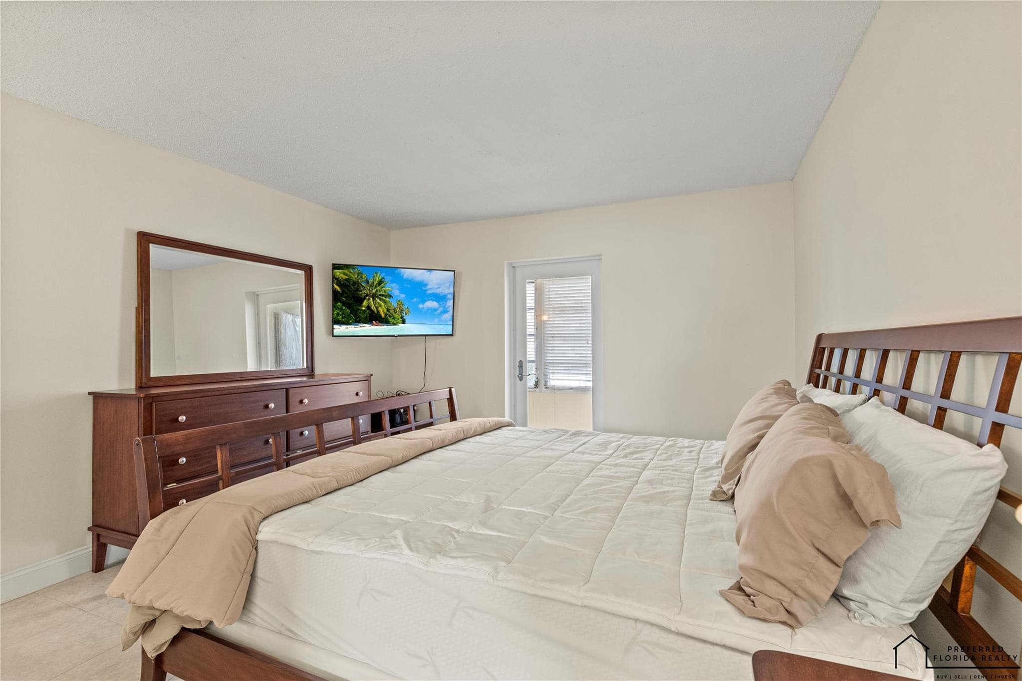4191 NW 41st Street 316, Lauderdale Lakes, FL 33319 — photo 8 of 26