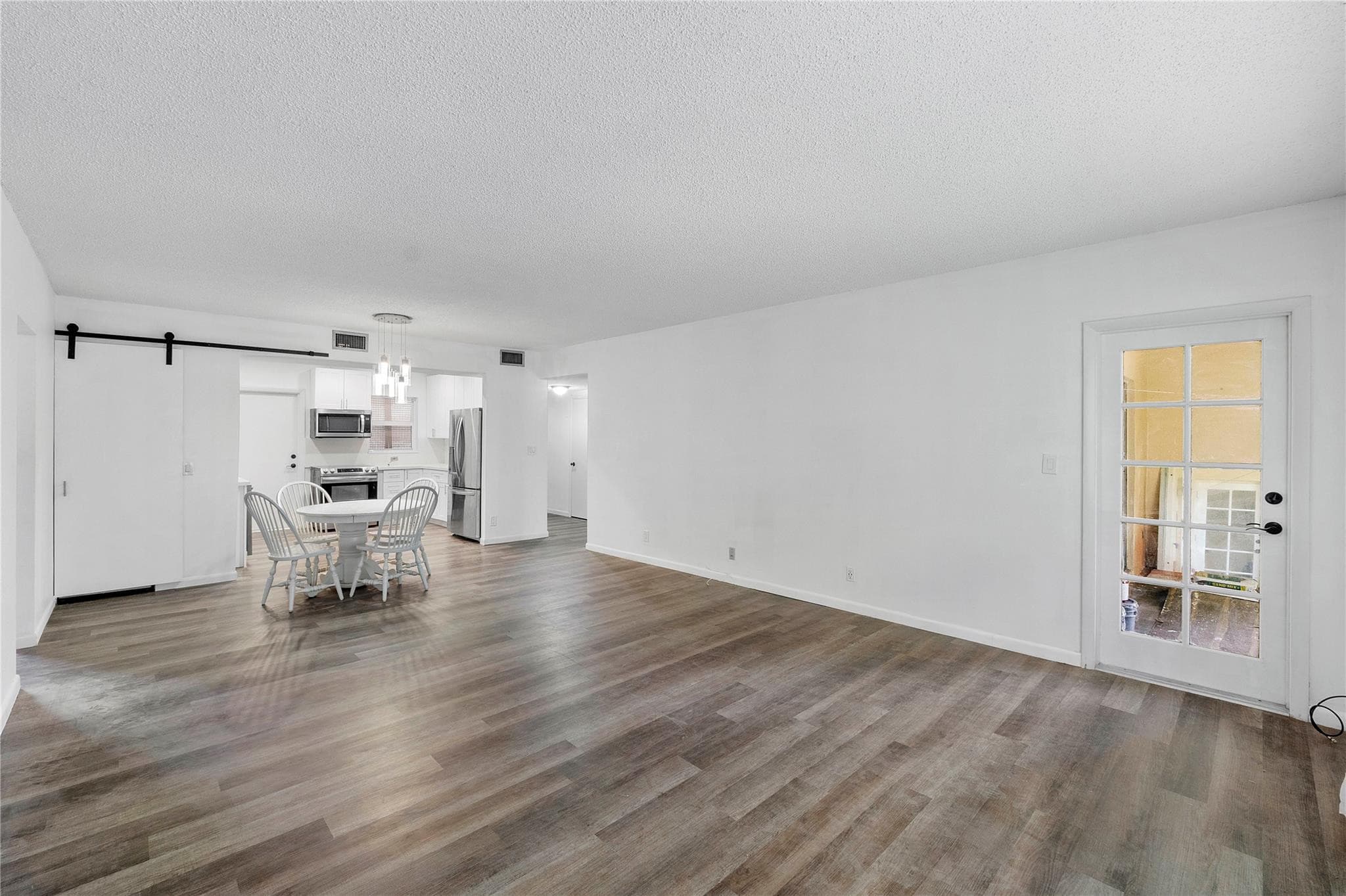 6751 Cypress Road 204, Plantation, FL 33317 — photo 6 of 17