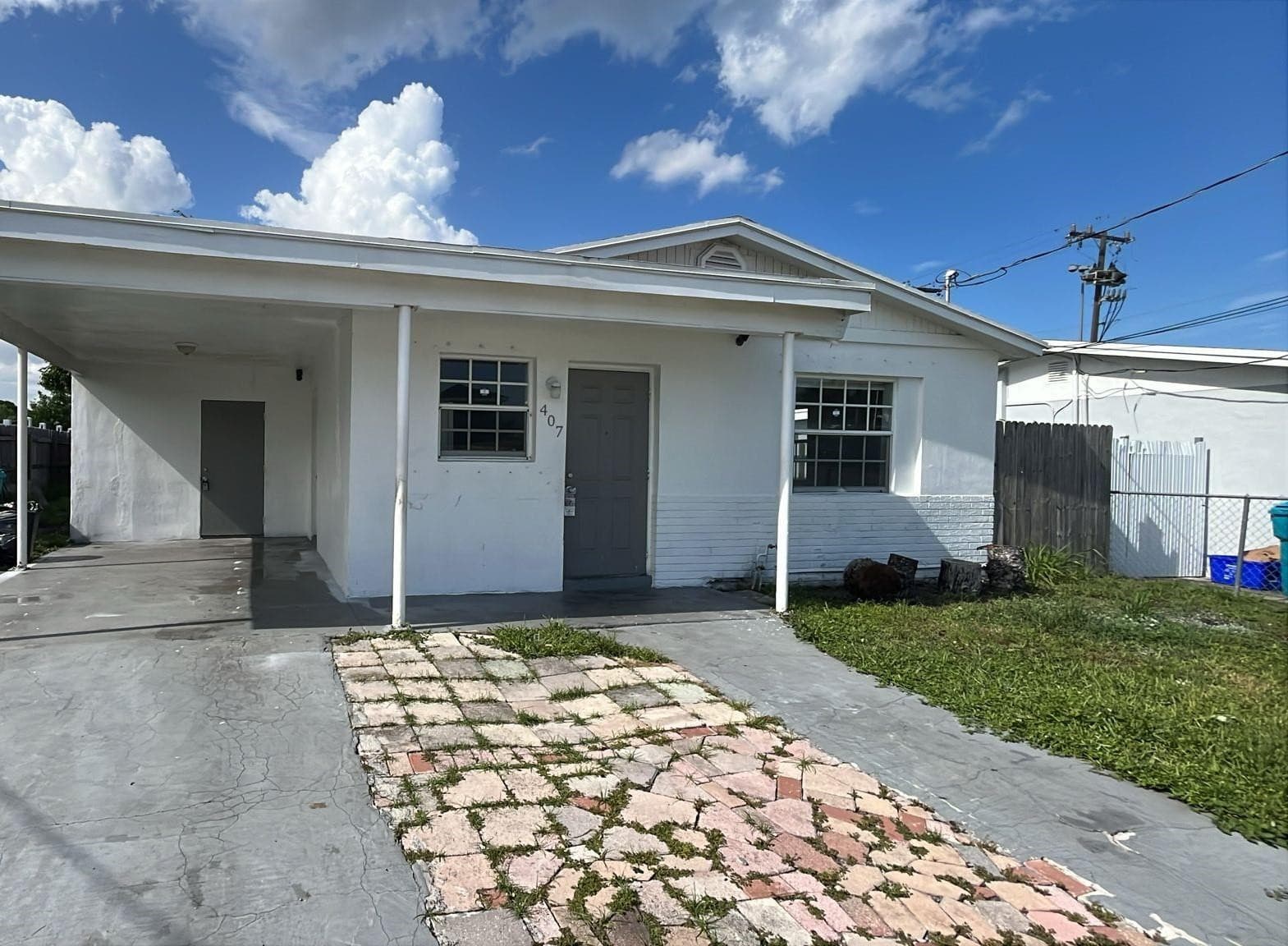 407 NW 13th Avenue, Boynton Beach, FL 33435 — photo 1 of 12