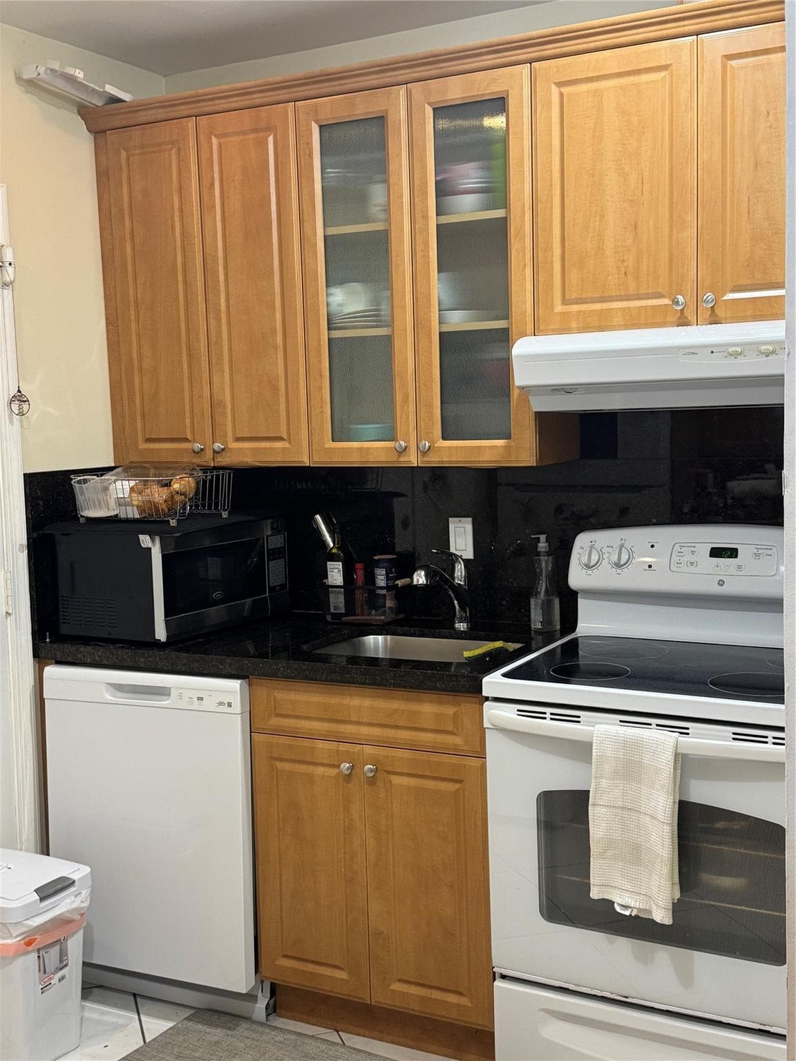 2220 NE 68th Street 1031, Fort Lauderdale, FL 33308 — photo 12 of 12