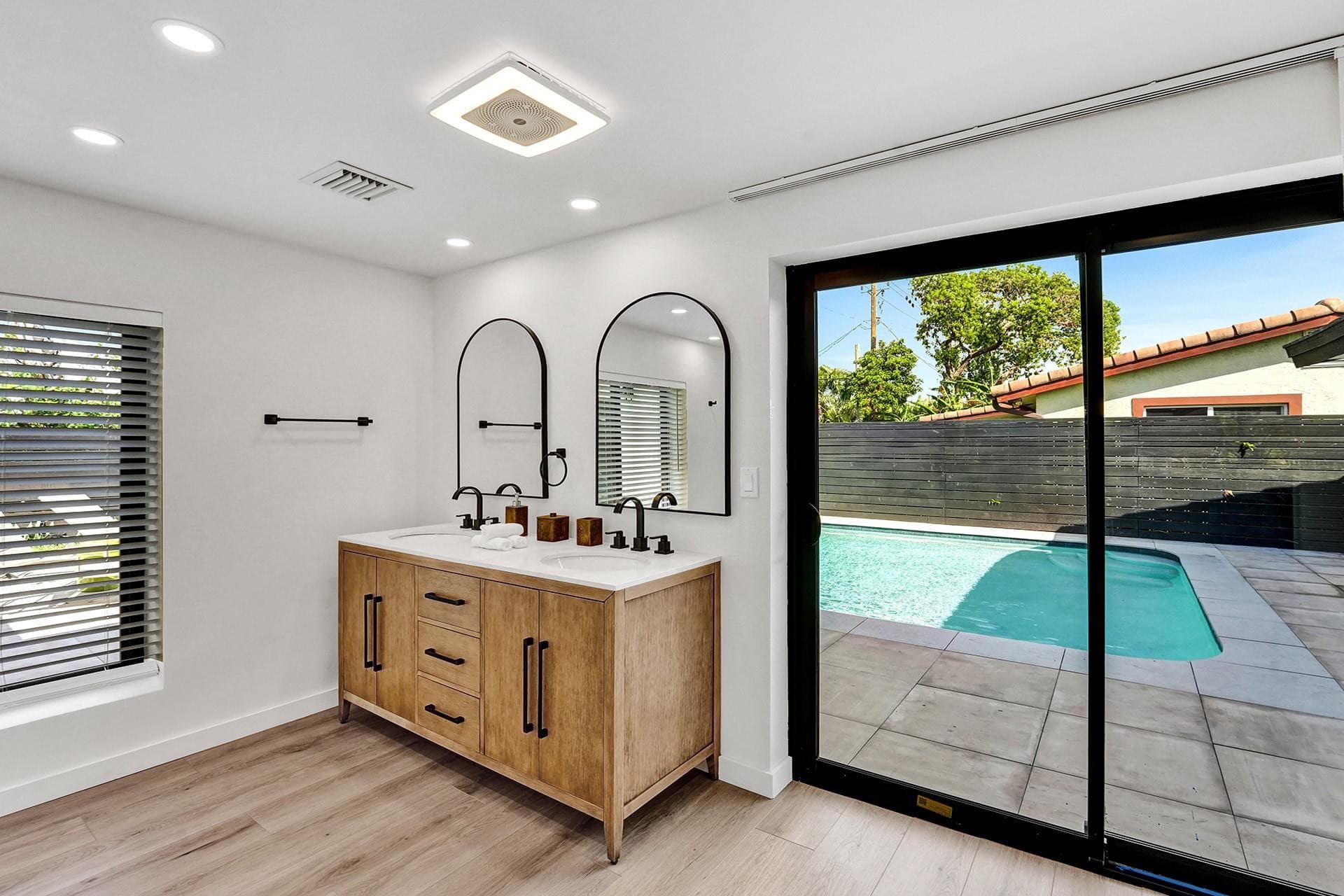 5501 NE 18th Terrace, Fort Lauderdale, FL 33308 — photo 34 of 56