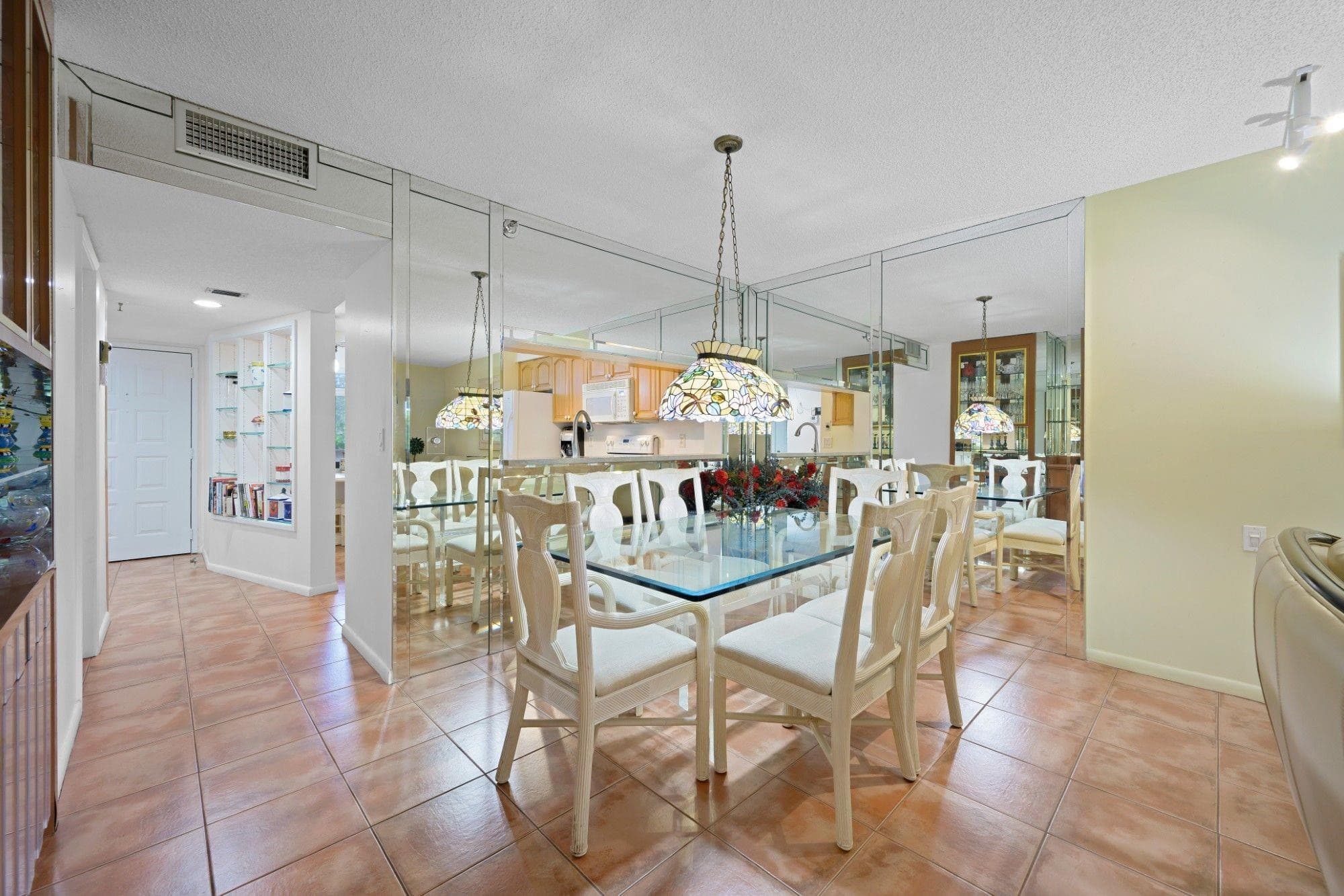 2206 S Cypress Bend Drive 208, Pompano Beach, FL 33069 — photo 13 of 41