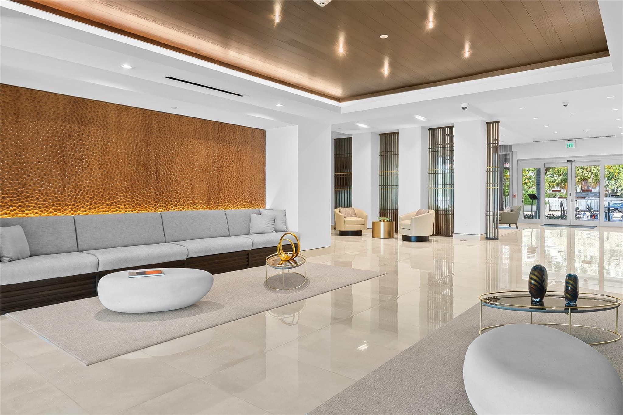 435 Bayshore Drive 702, Fort Lauderdale, FL 33304 — photo 32 of 54