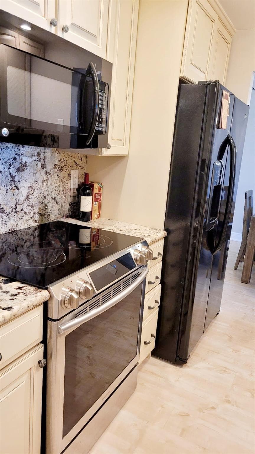 1009 N Ocean Boulevard N 503, Pompano Beach, FL 33062 — photo 15 of 32
