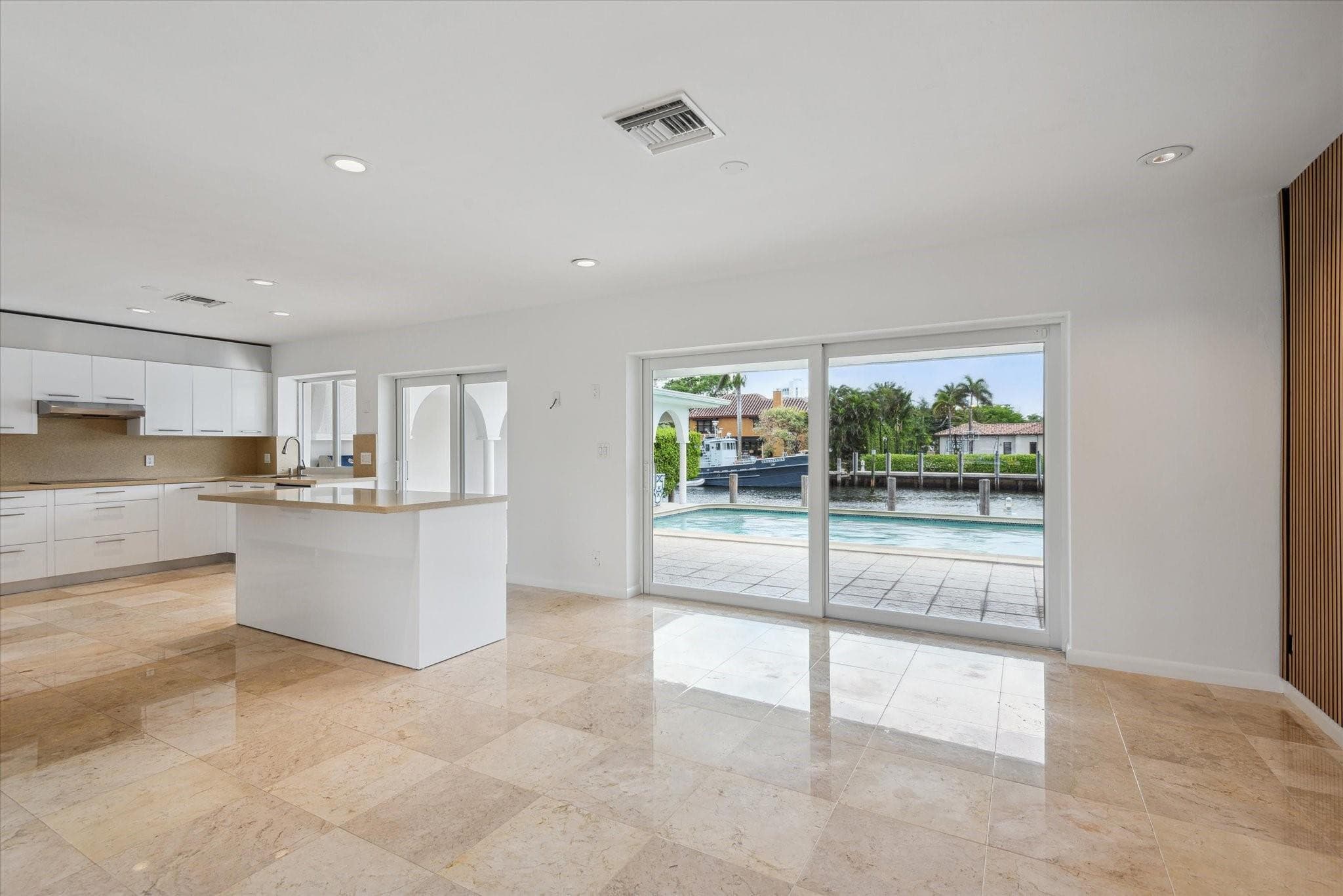 40 Isla Bahia Drive, Fort Lauderdale, FL 33316 — photo 4 of 43