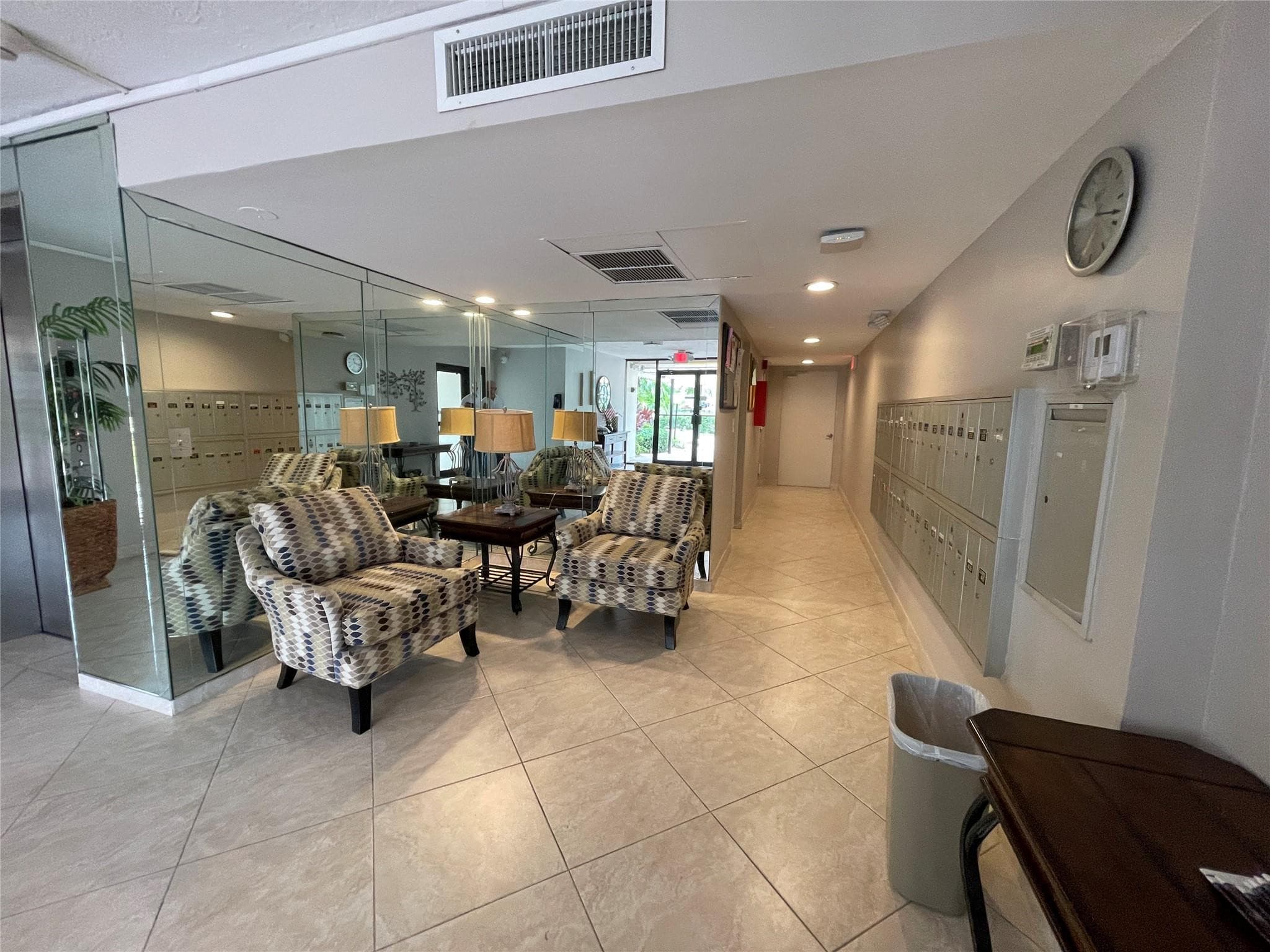 3051 S Palm Aire Drive 204, Pompano Beach, FL 33069 — photo 11 of 46