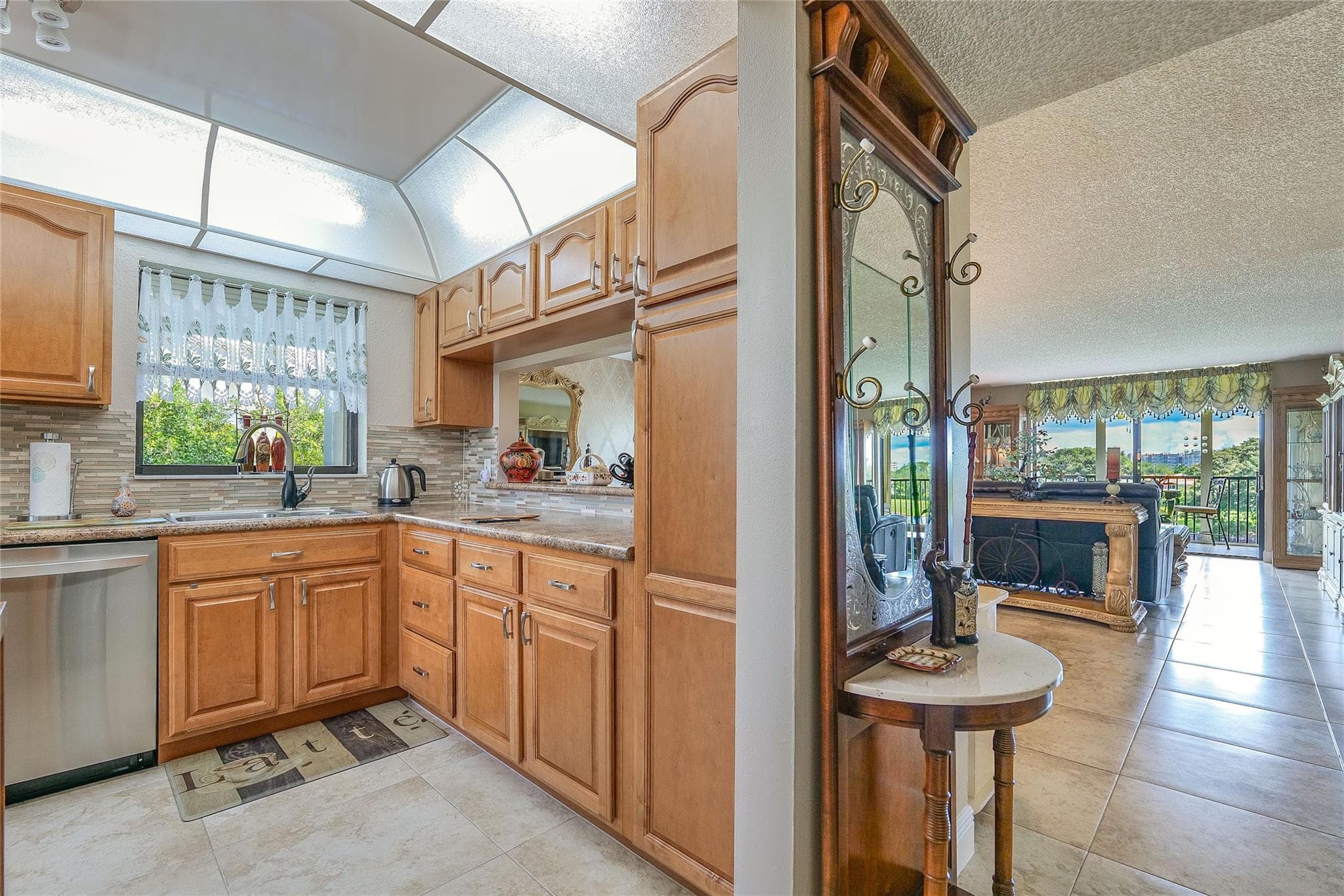3650 Environ Boulevard 401, Lauderhill, FL 33319 — photo 11 of 59