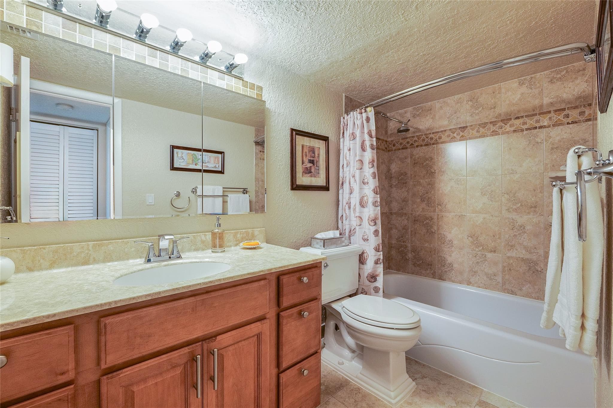 3650 Environ Boulevard 401, Lauderhill, FL 33319 — photo 31 of 59