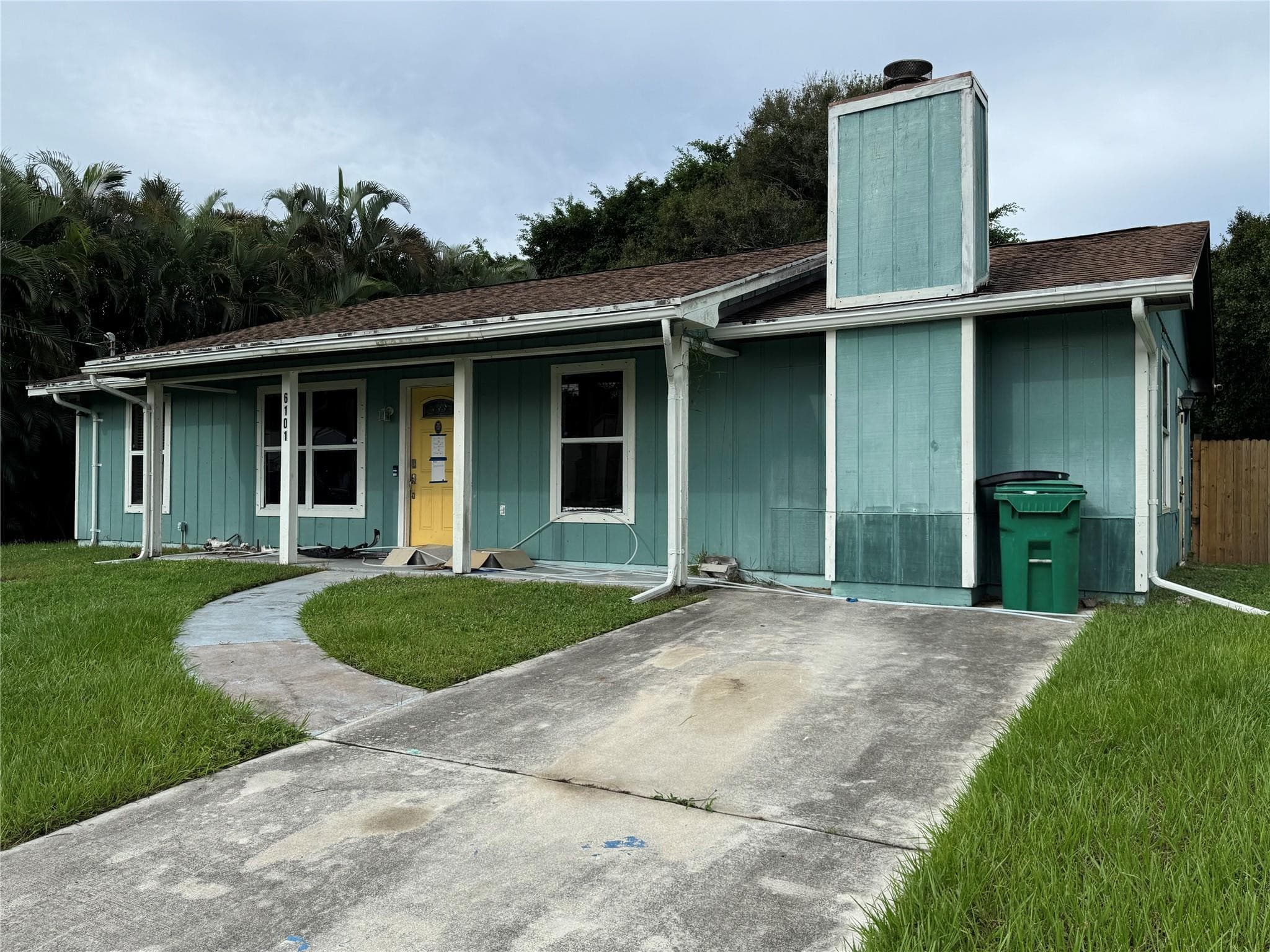 6101 Balsam Drive, Fort Pierce, FL 34982 — photo 2 of 28