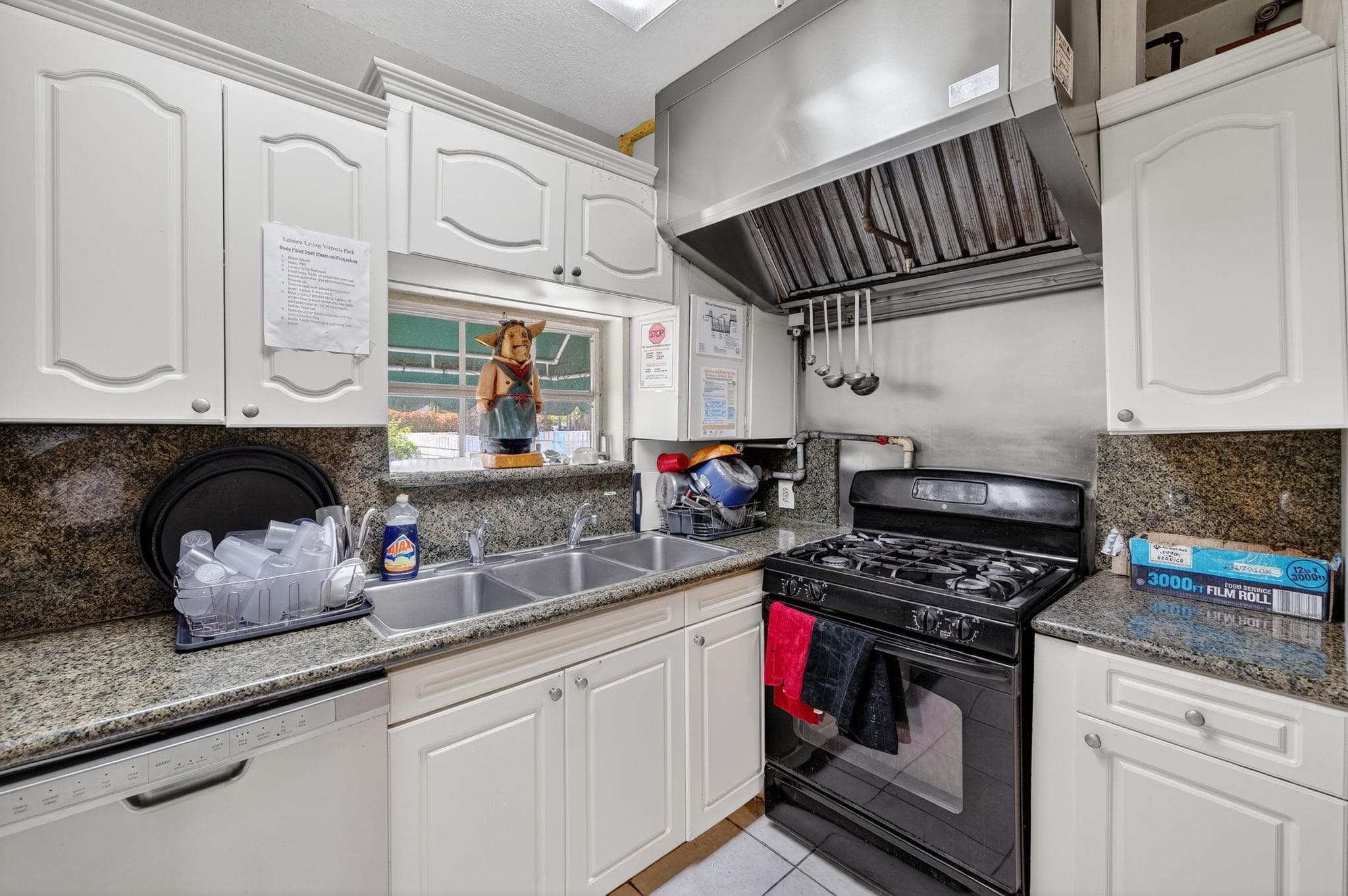 1700 NE 5 Street, Fort Lauderdale, FL 33301 — photo 11 of 23