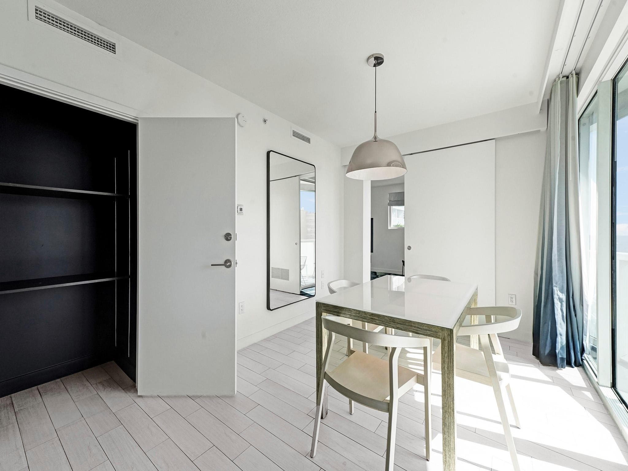 3101 Bayshore Drive 709, Fort Lauderdale, FL 33304 — photo 23 of 39